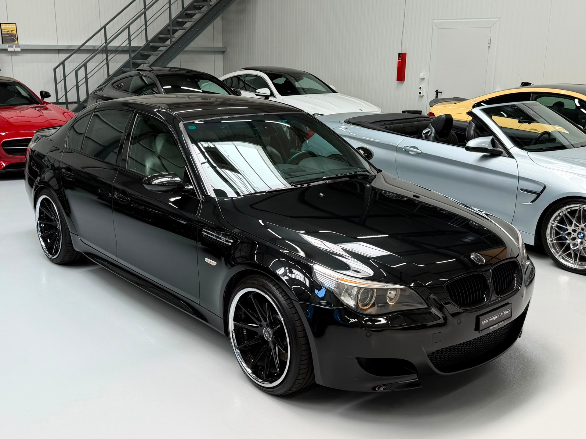 BMW M5-image-10