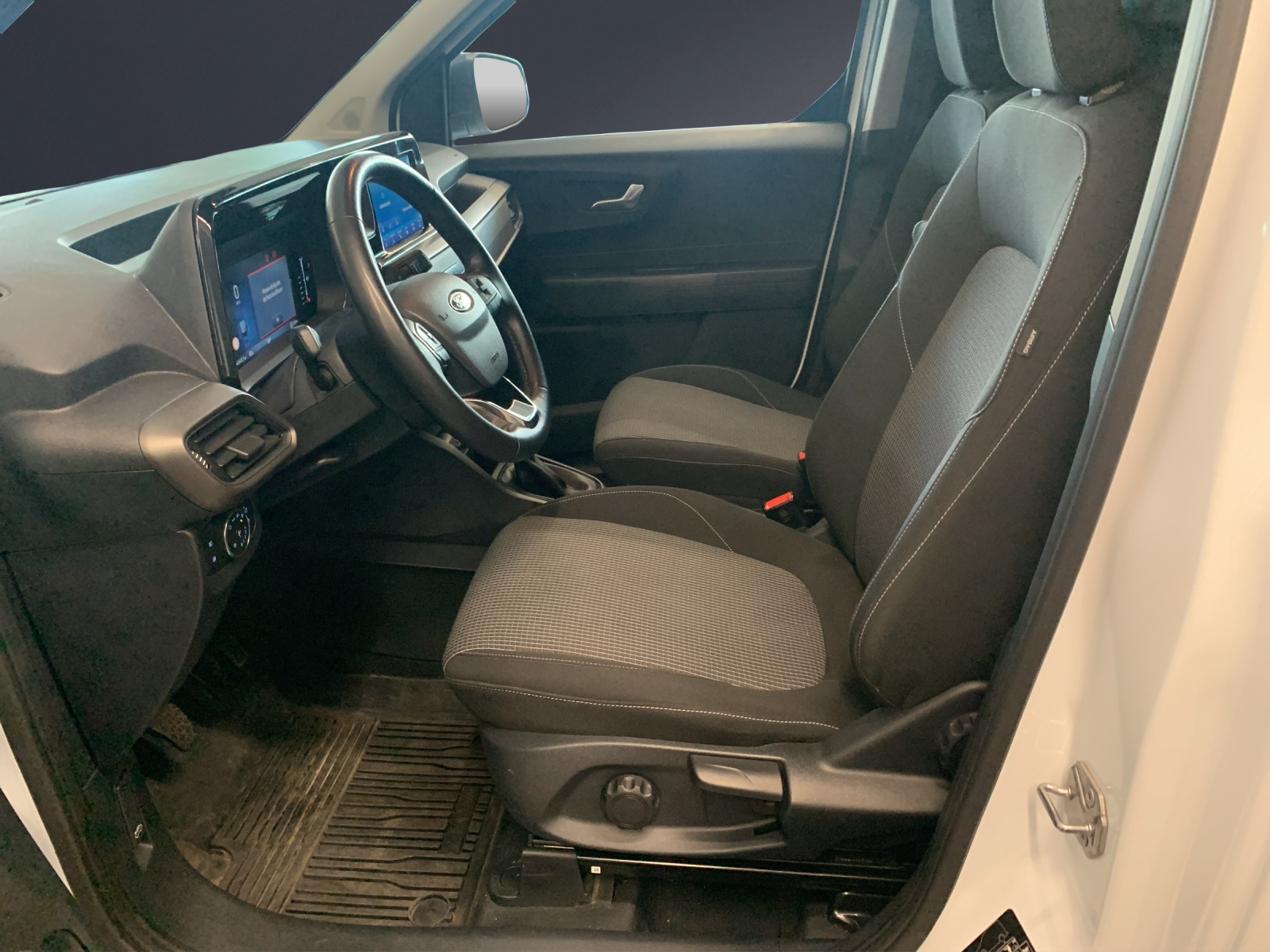 FORD Transit Connect Van T220 1.5 EcoBlue Trend-image-5