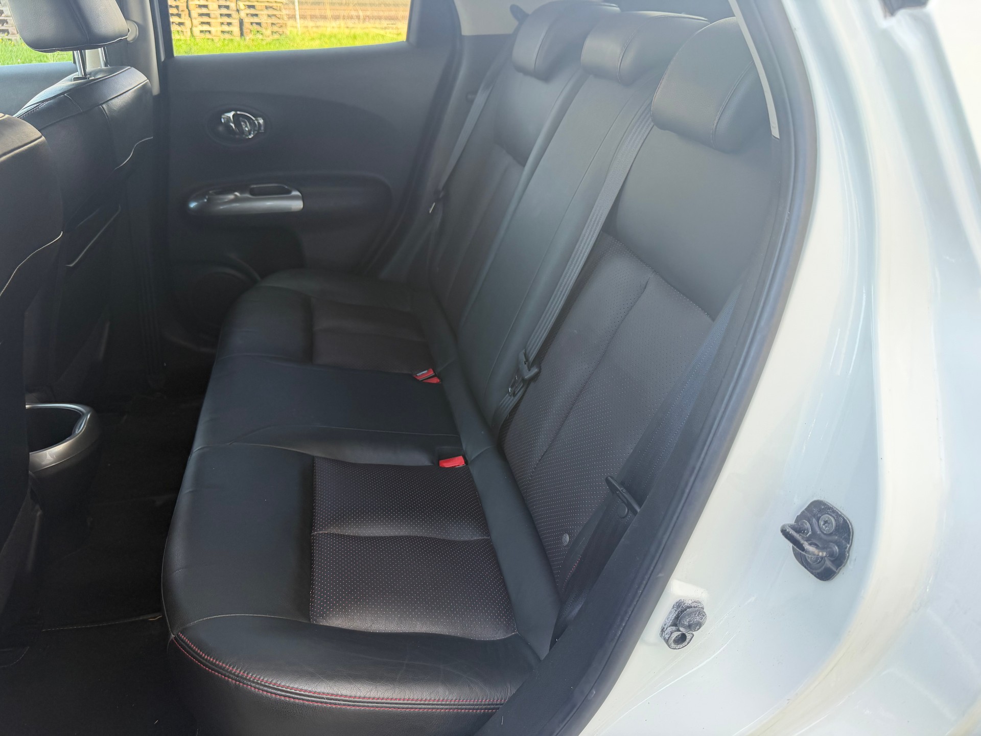 NISSAN Juke 1.6 DIG-T tekna-image-7