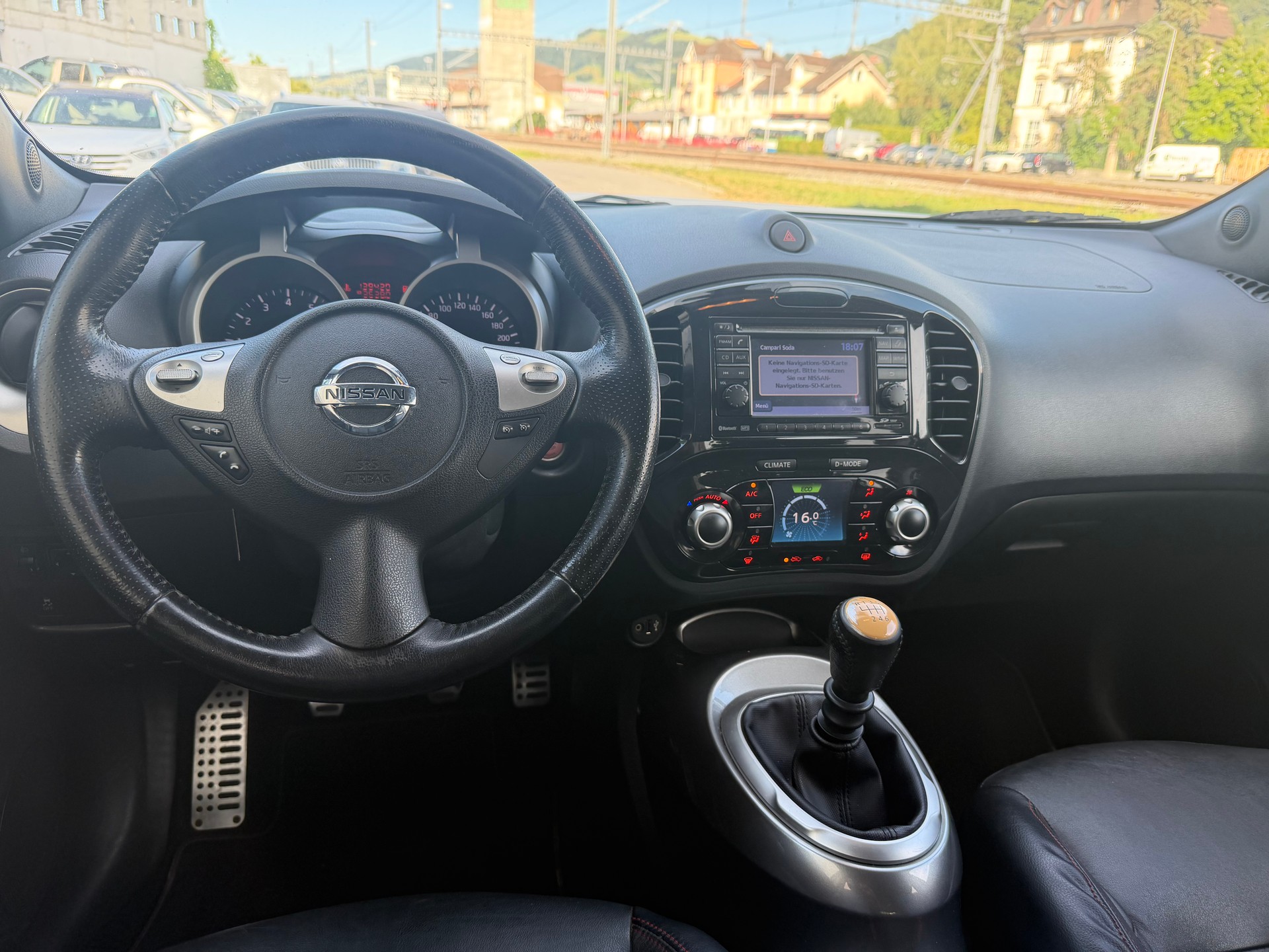 NISSAN Juke 1.6 DIG-T tekna-image-10