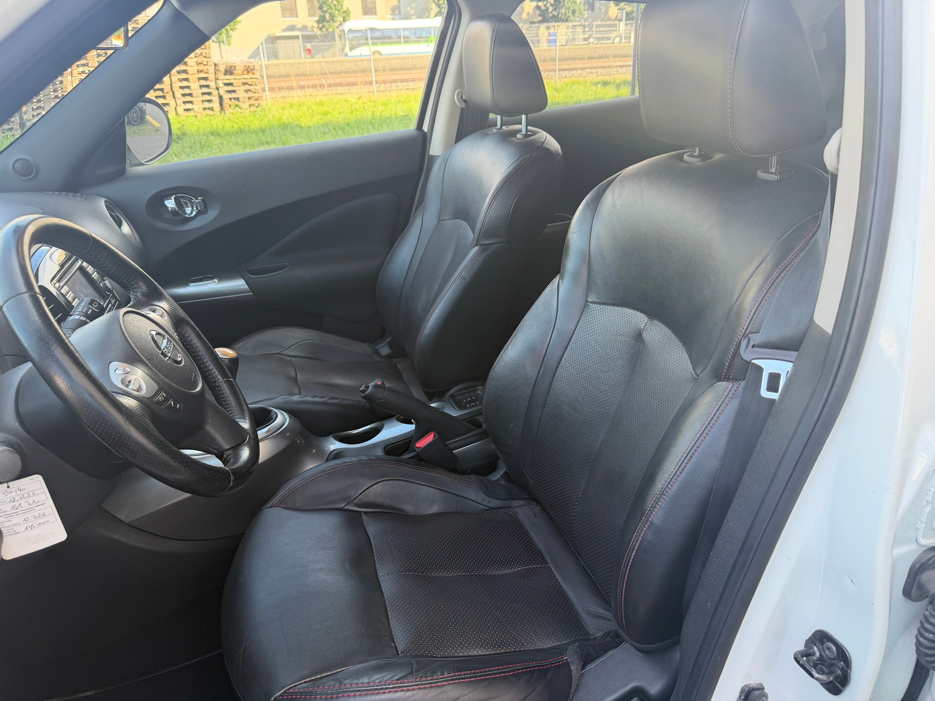 NISSAN Juke 1.6 DIG-T tekna-image-9