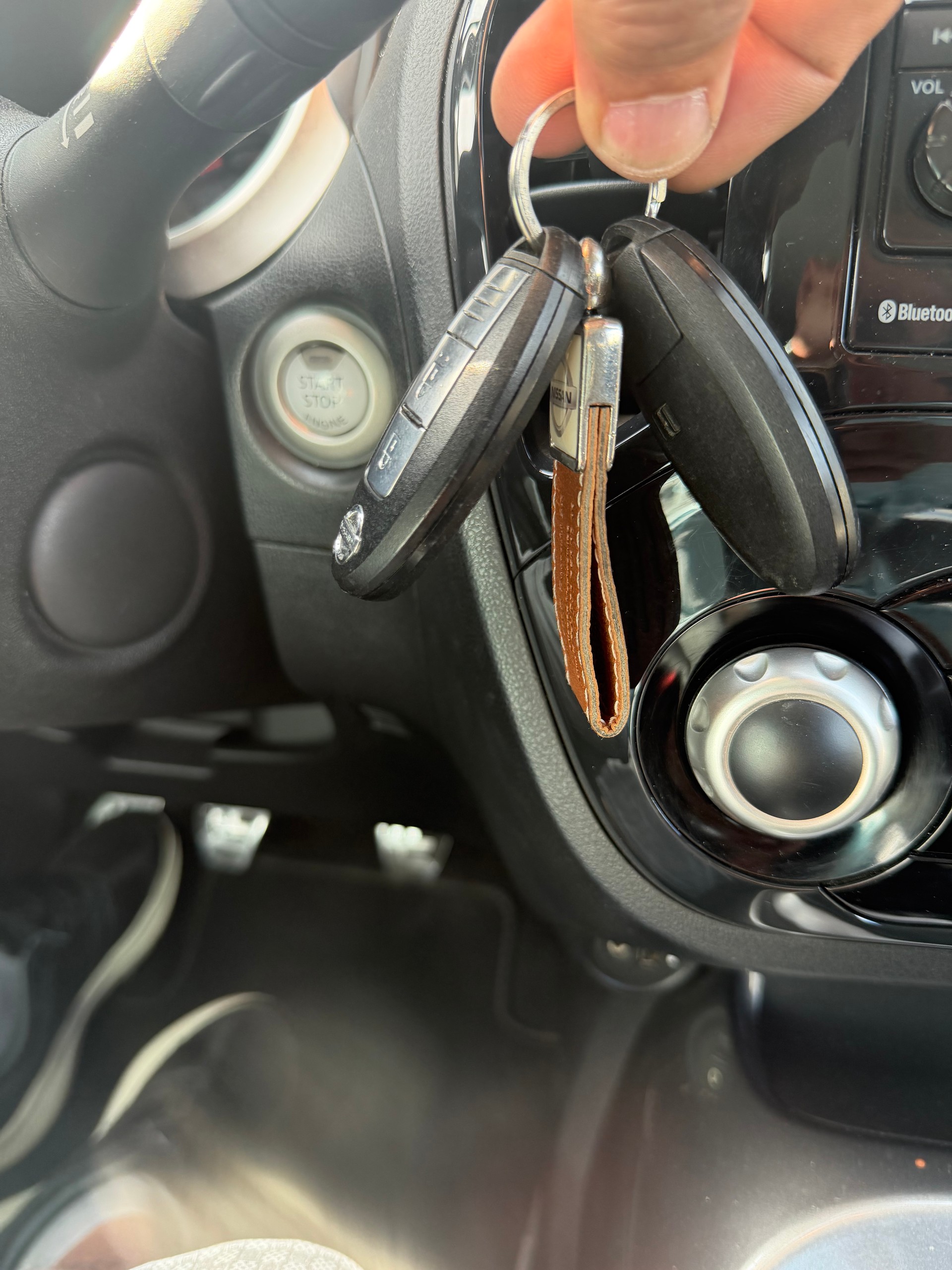 NISSAN Juke 1.6 DIG-T tekna-image-13