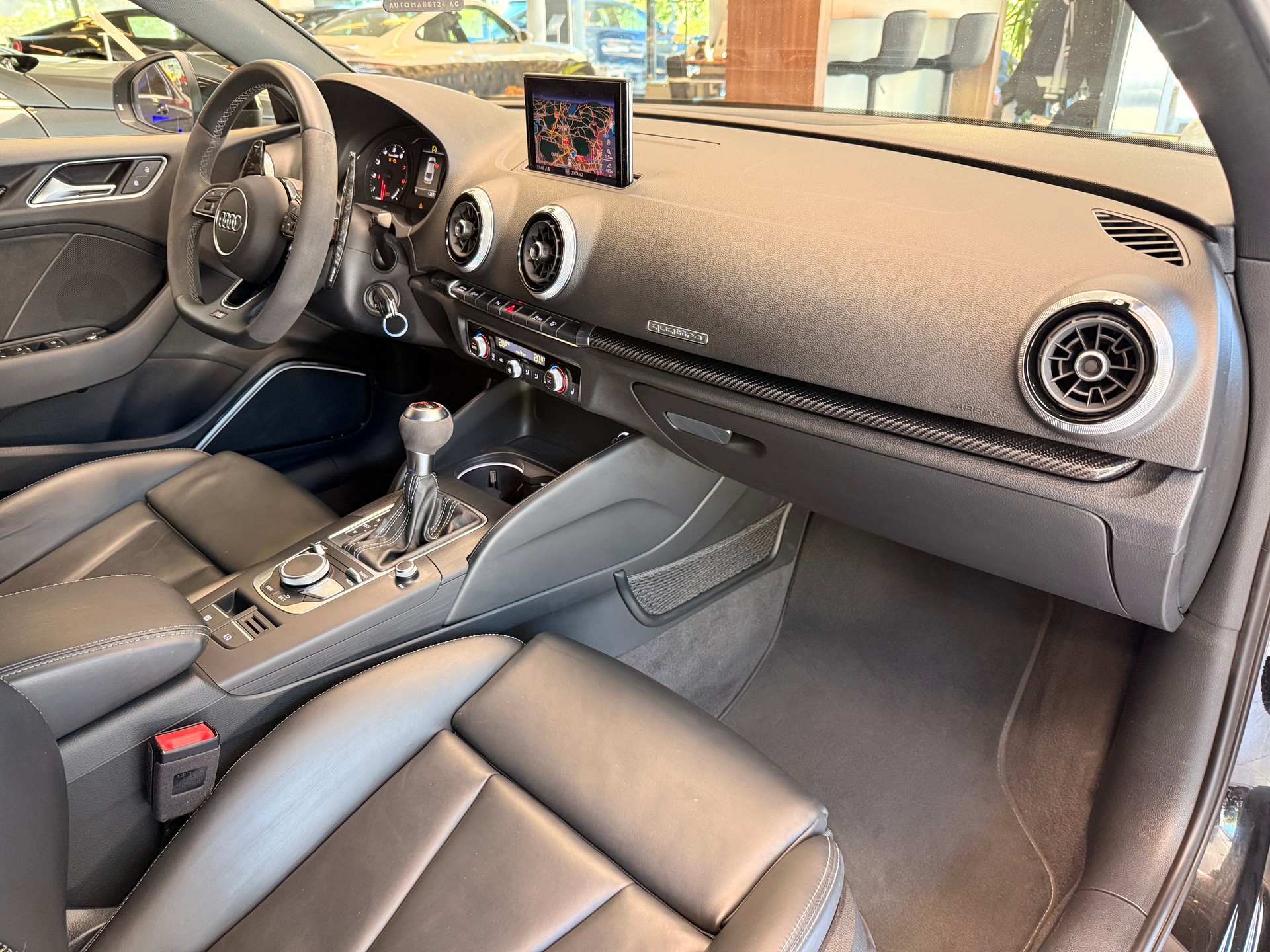 AUDI RS3 Limousine !OHNE OPF! 2.5 TSI quattro S-tronic-image-11