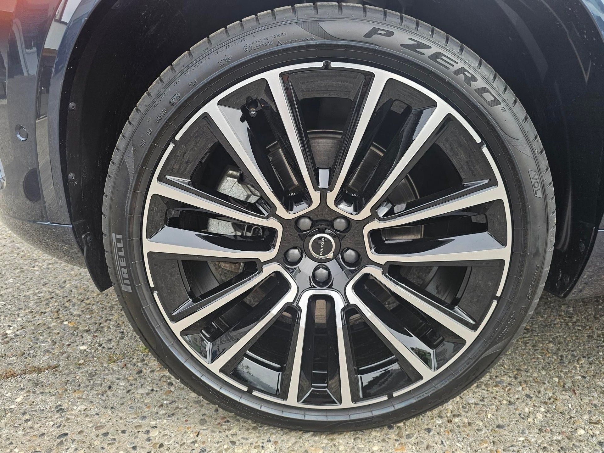 VOLVO XC90 2.0 T8 TE Ultra Bright eAWD-image-5