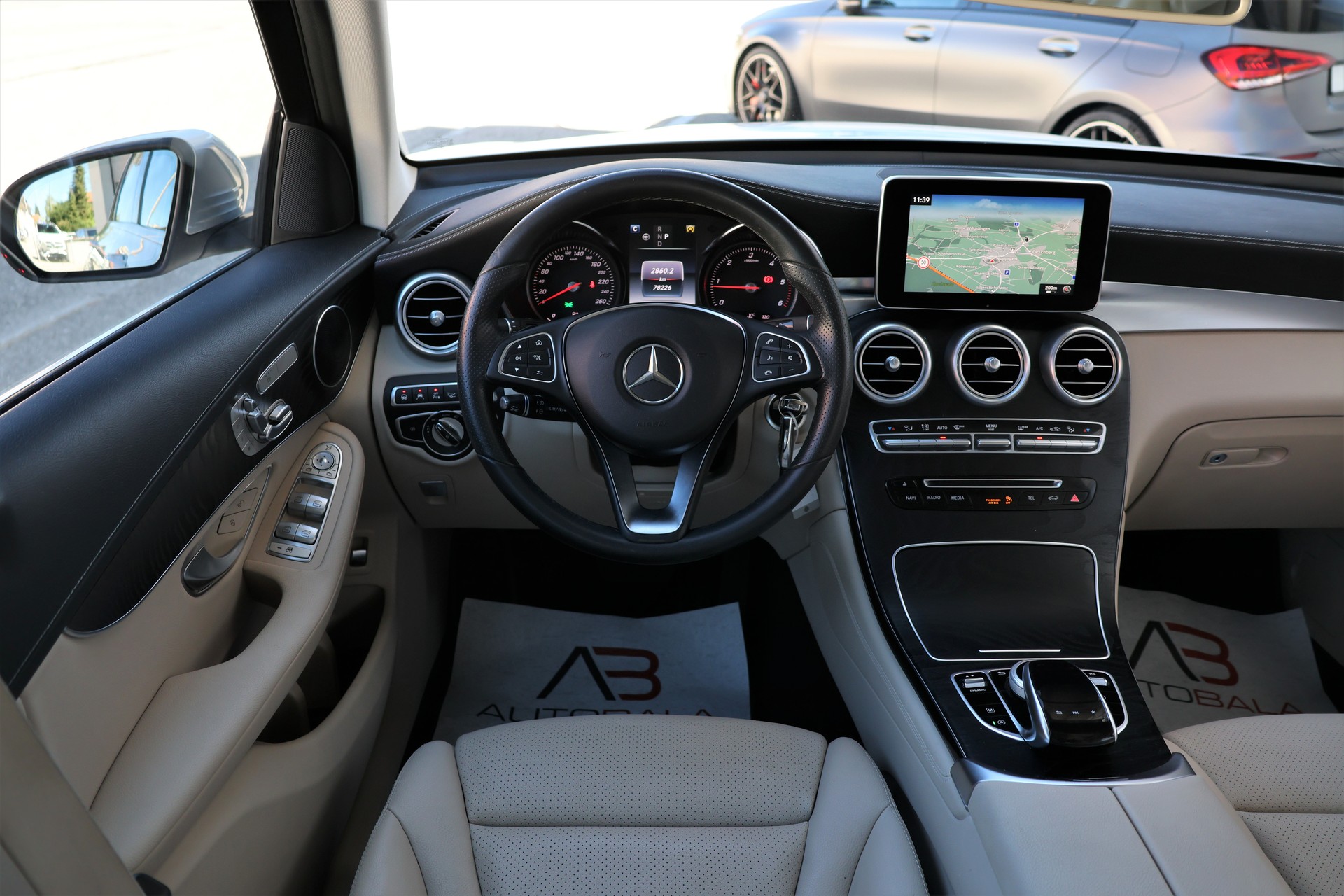 MERCEDES-BENZ GLC 250 d Exclusive 4Matic 9G-Tronic (CH)-image-11