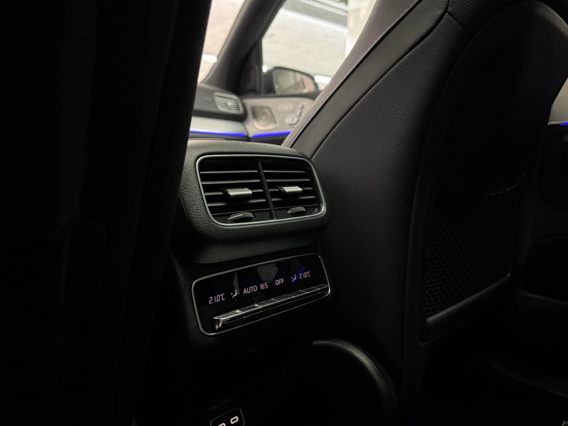 MERCEDES-BENZ GLE 450 d 4Matic 9G-Tronic-image-15