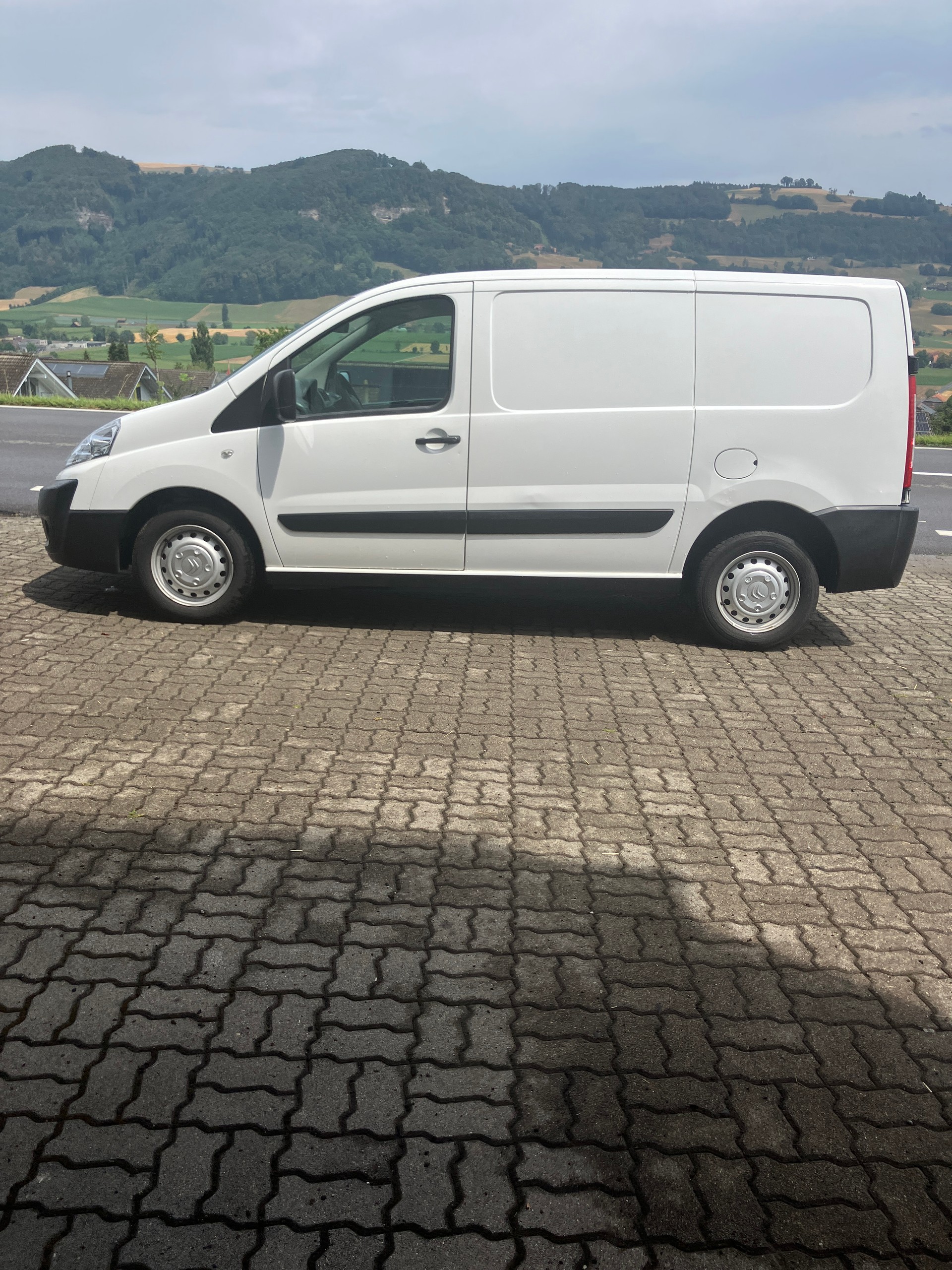 CITROEN Jumpy 1.6 HDi 12 L1H1-image-2