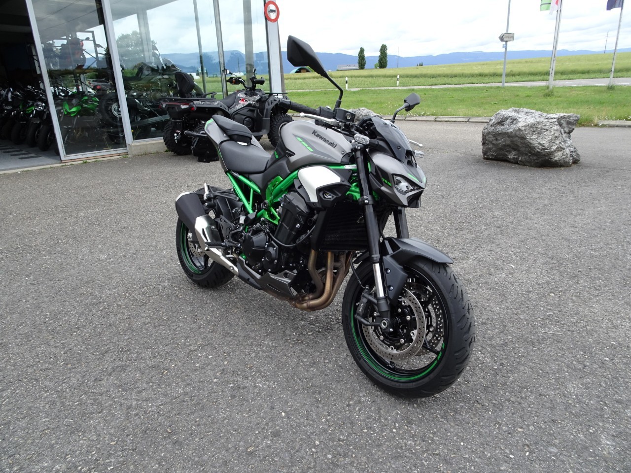 KAWASAKI Z 900 (70kW)-showroom-element-1