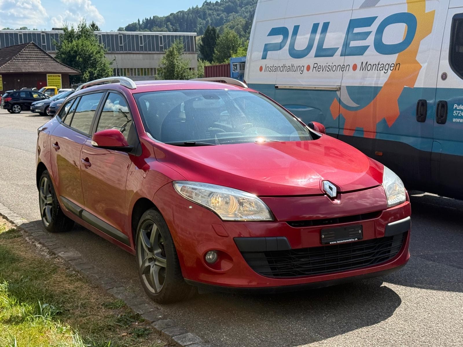 RENAULT Mégane Grandtour 1.4 16V Turbo Dynamique-image-5