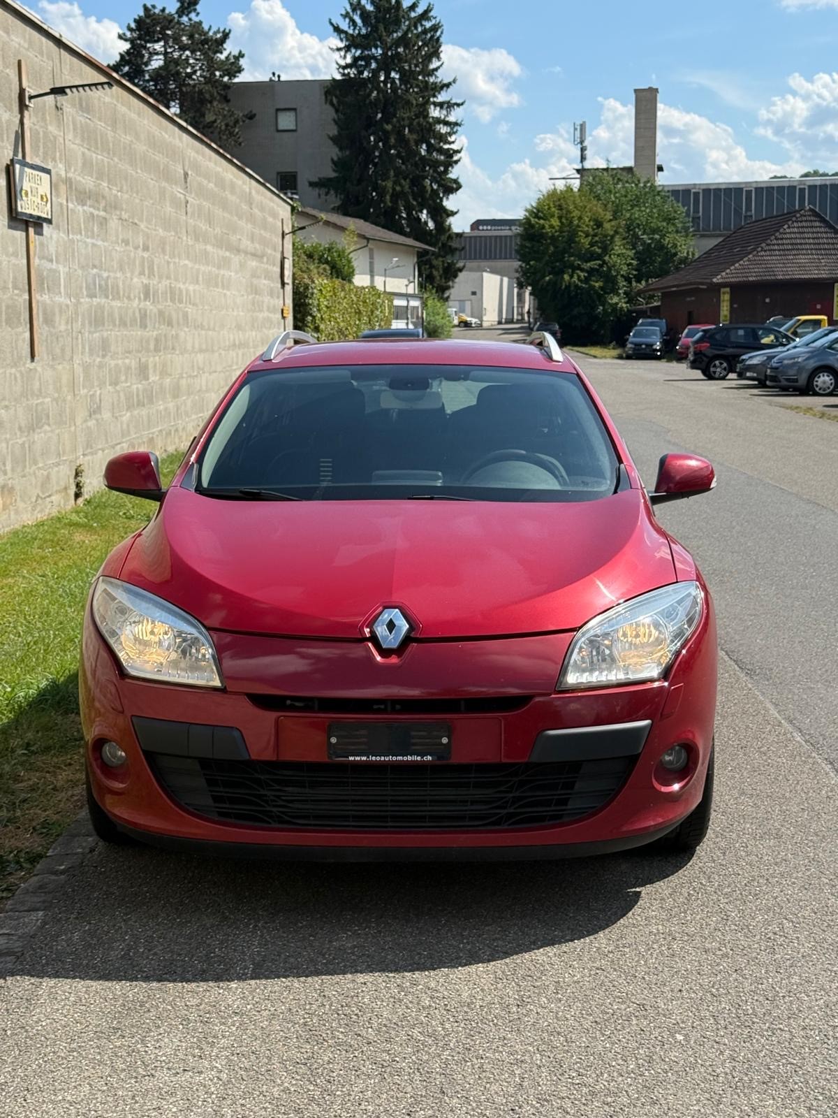 RENAULT Mégane Grandtour 1.4 16V Turbo Dynamique-image-4