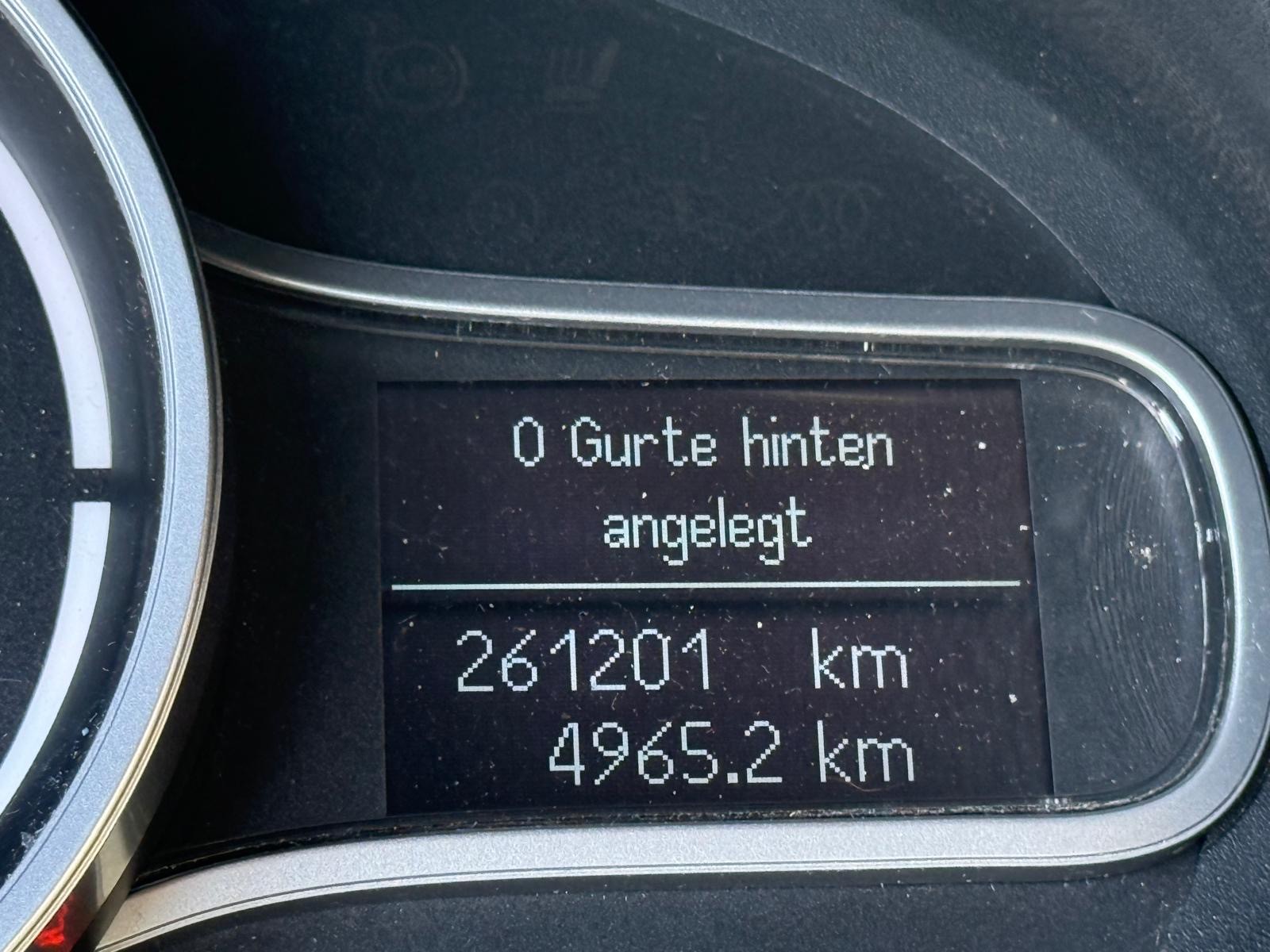 RENAULT Mégane Grandtour 1.4 16V Turbo Dynamique-image-8