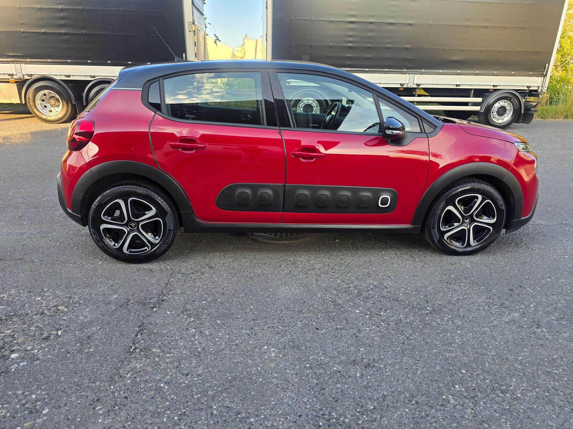 CITROEN C3 1.2i PureTech Feel-image-7