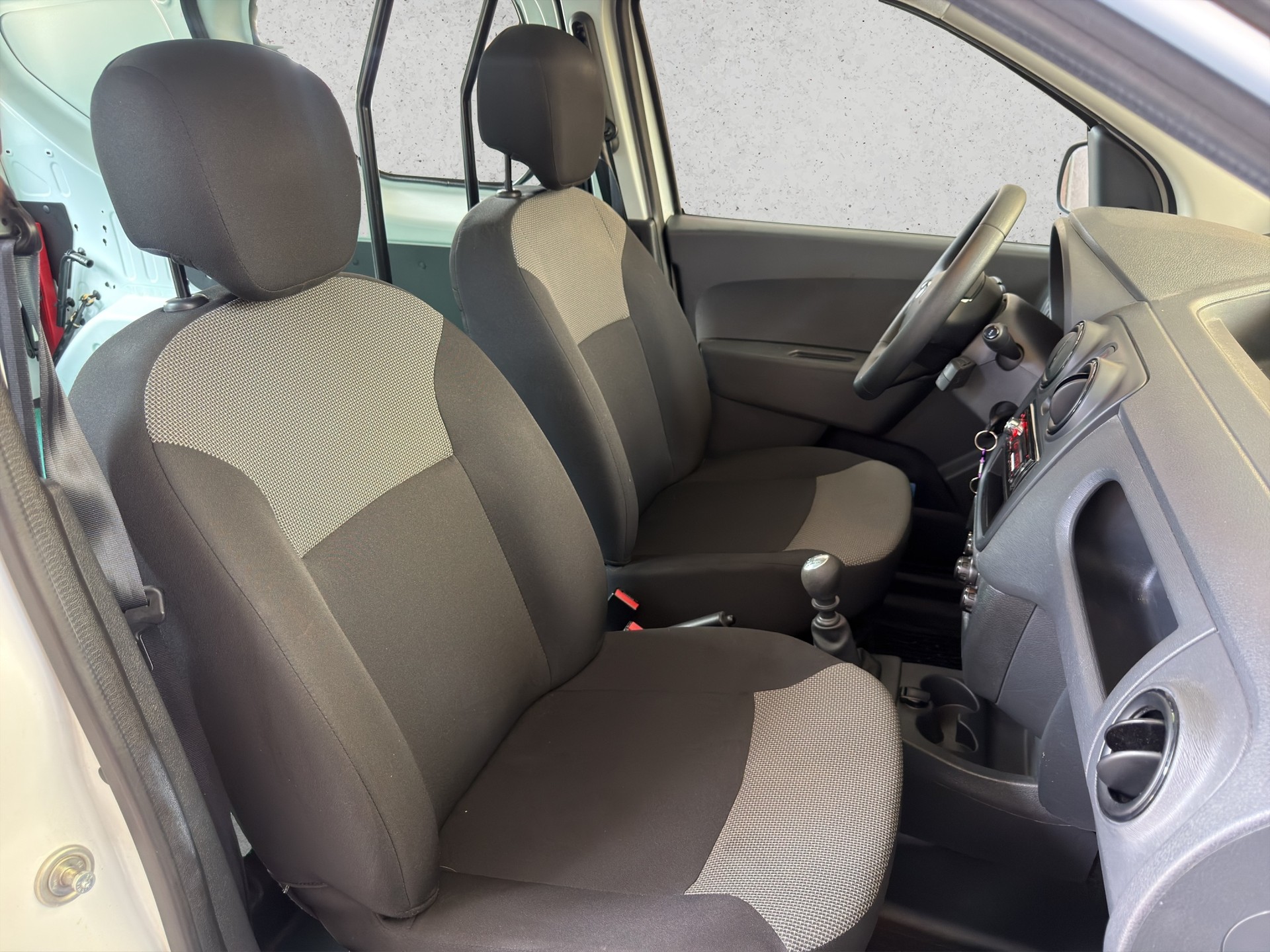 DACIA Dokker van 1.3 TCe 100 Essential S/S-image-11