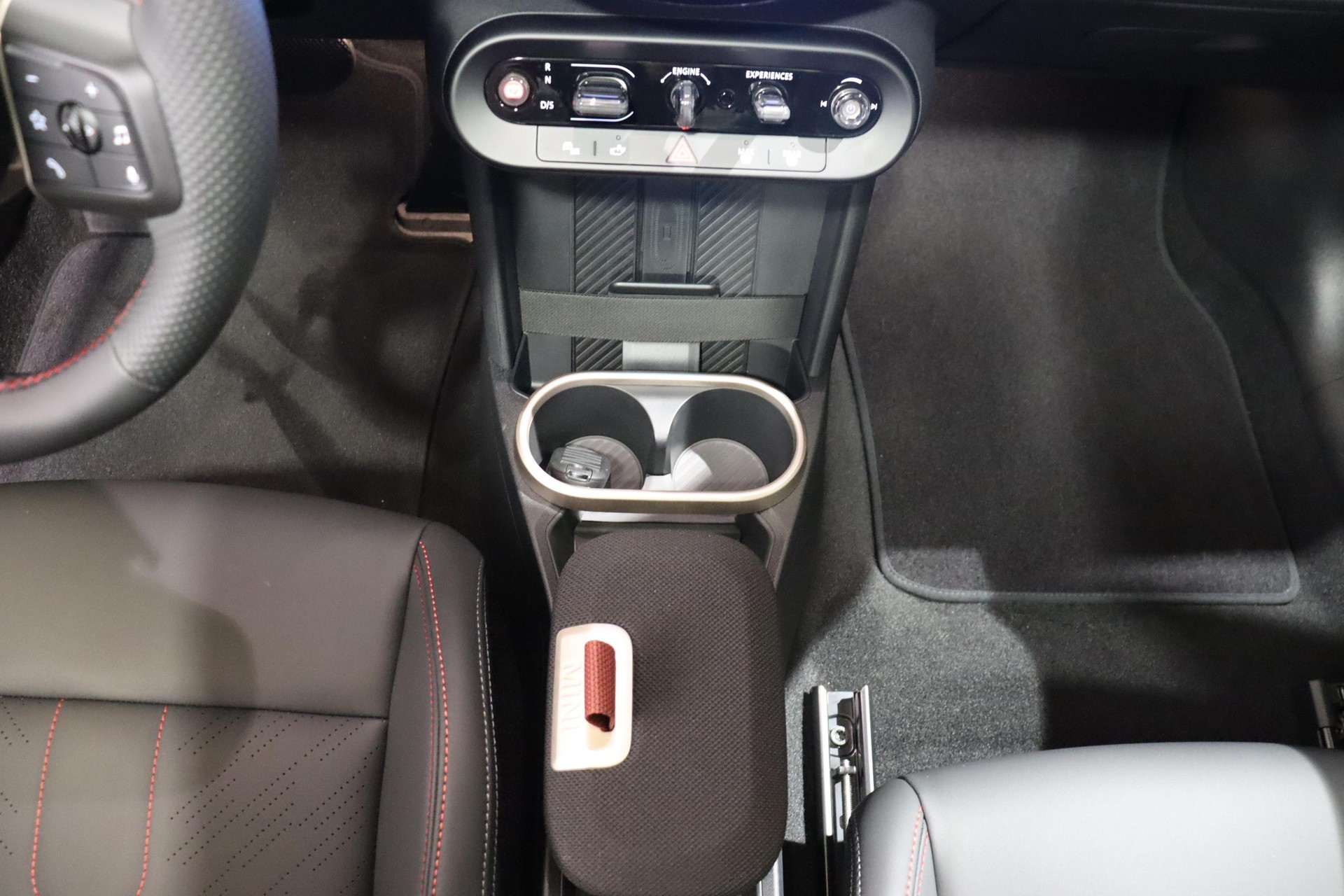 MINI F66 2.0i Cooper S SDKG-image-10