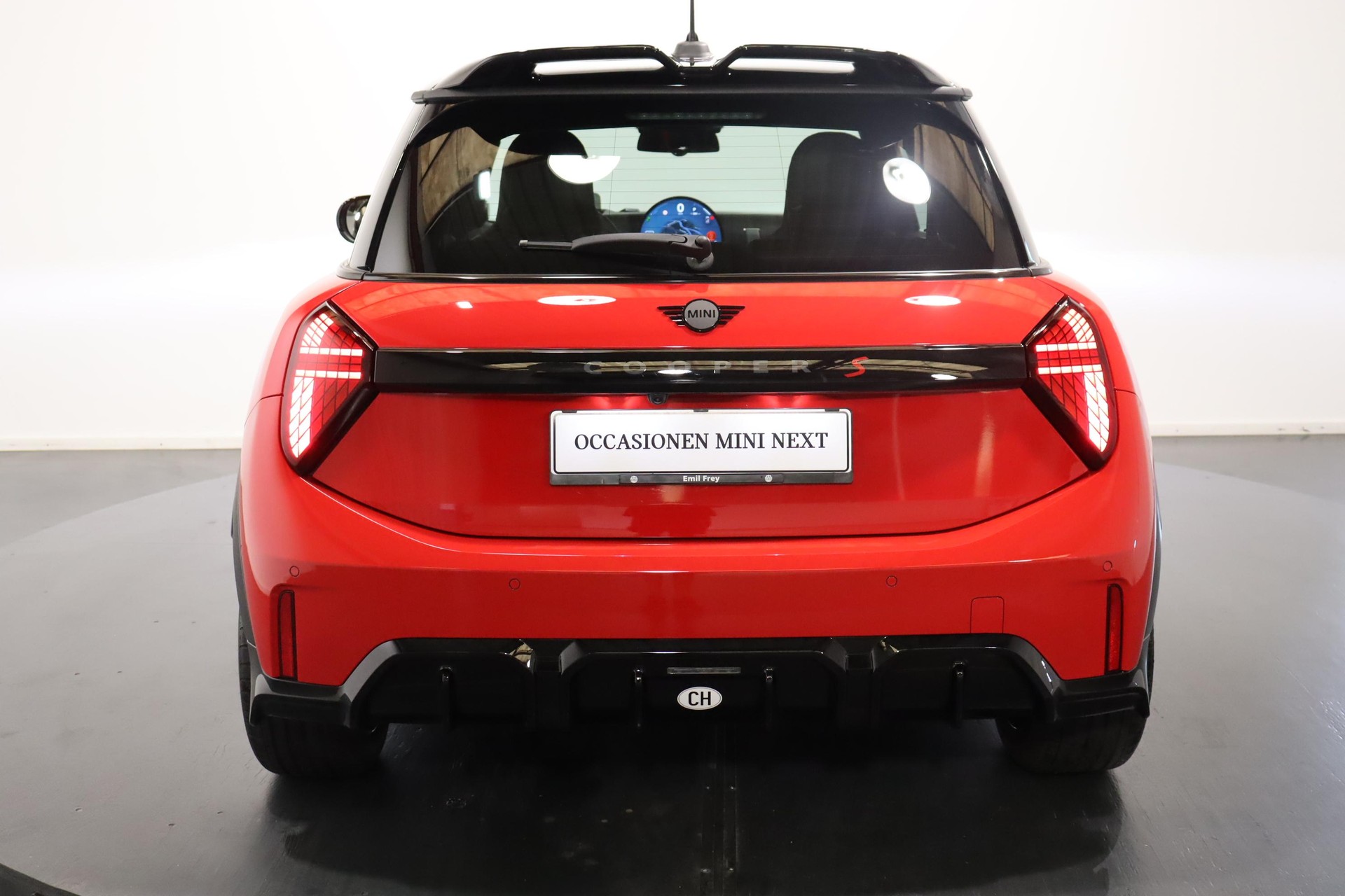 MINI F66 2.0i Cooper S SDKG-image-3