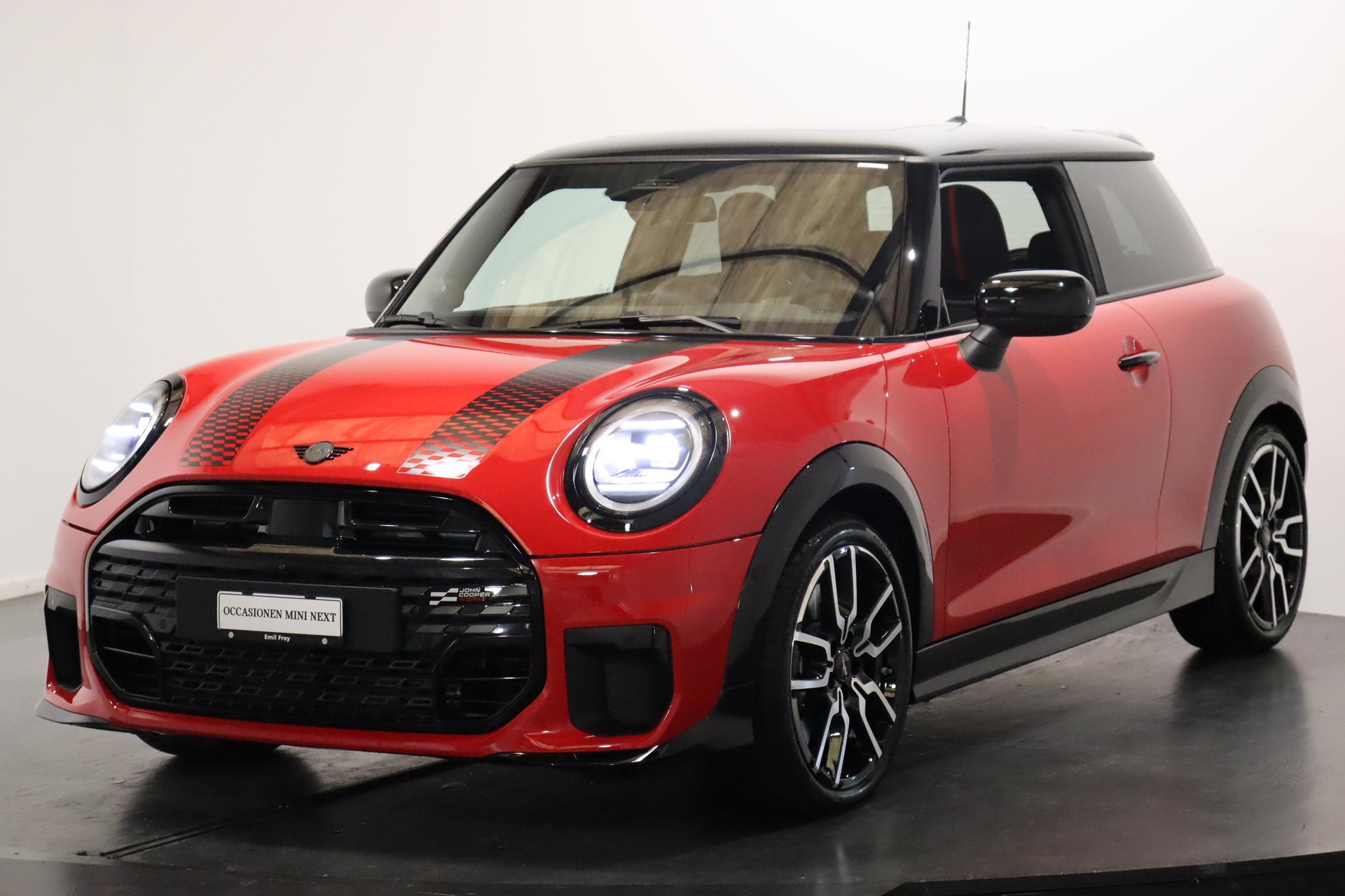 MINI F66 2.0i Cooper S SDKG-image-0