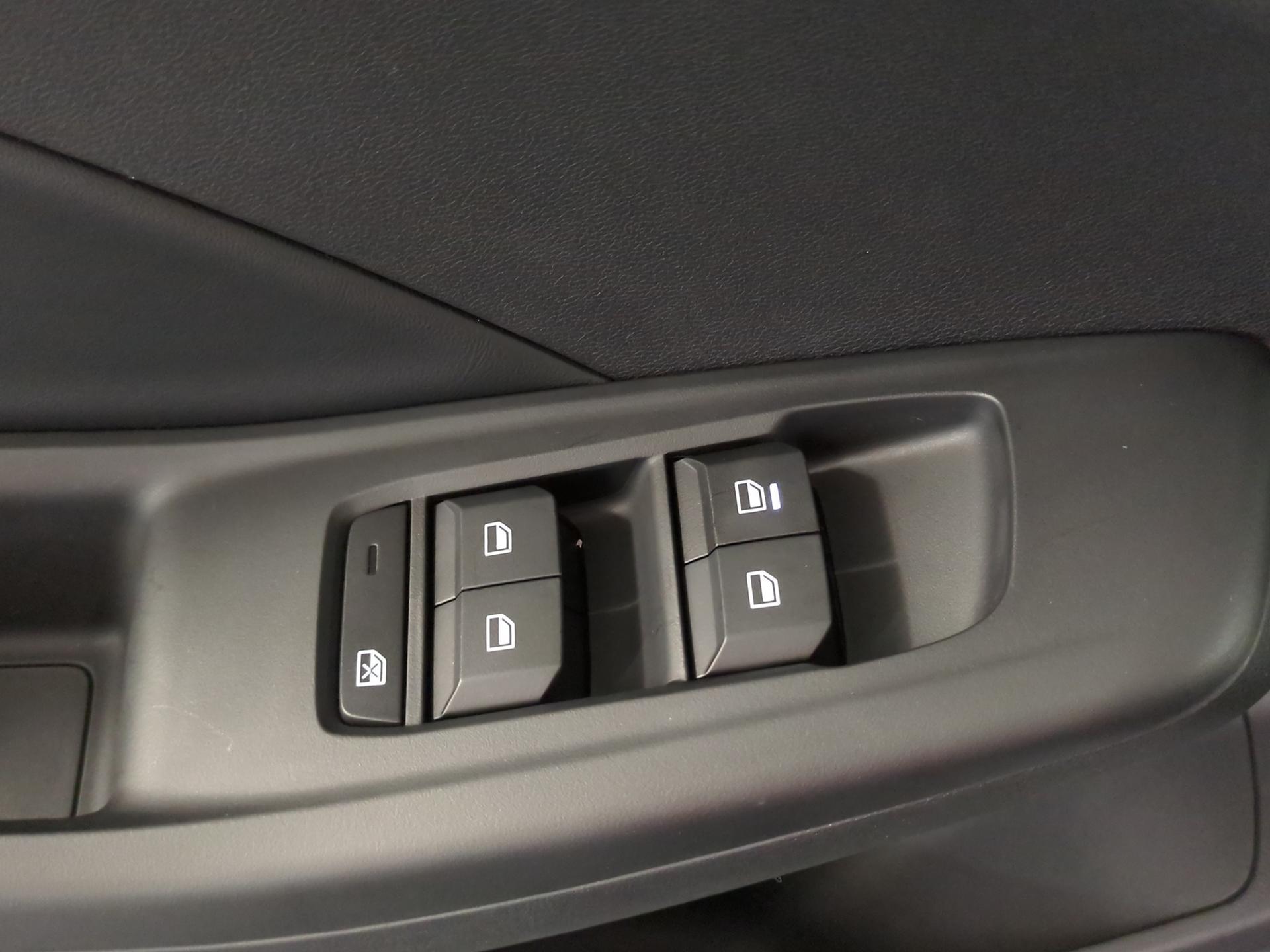 MG 3 1.5 Hybrid Luxury Aut.-image-18