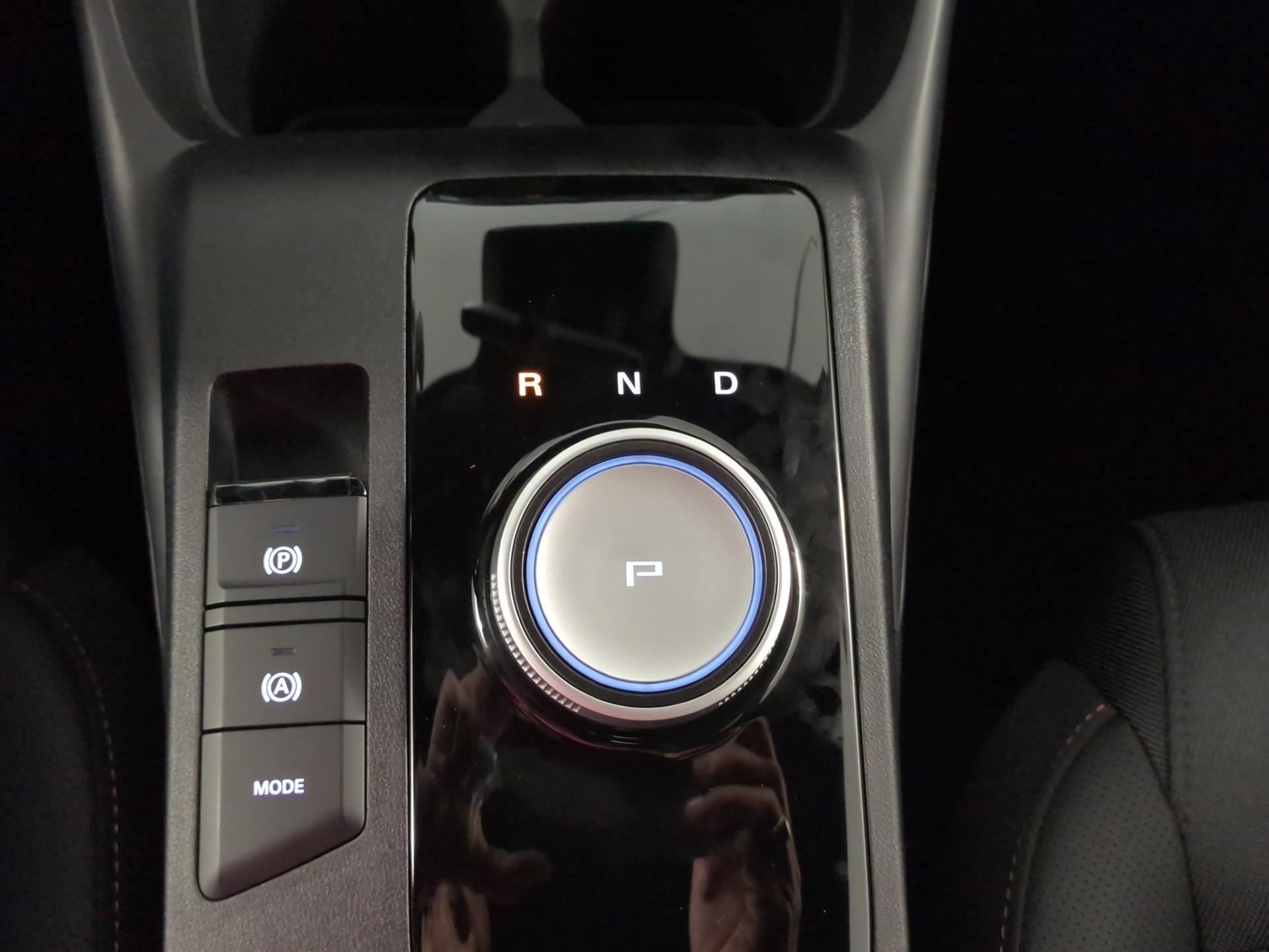 MG 3 1.5 Hybrid Luxury Aut.-image-22