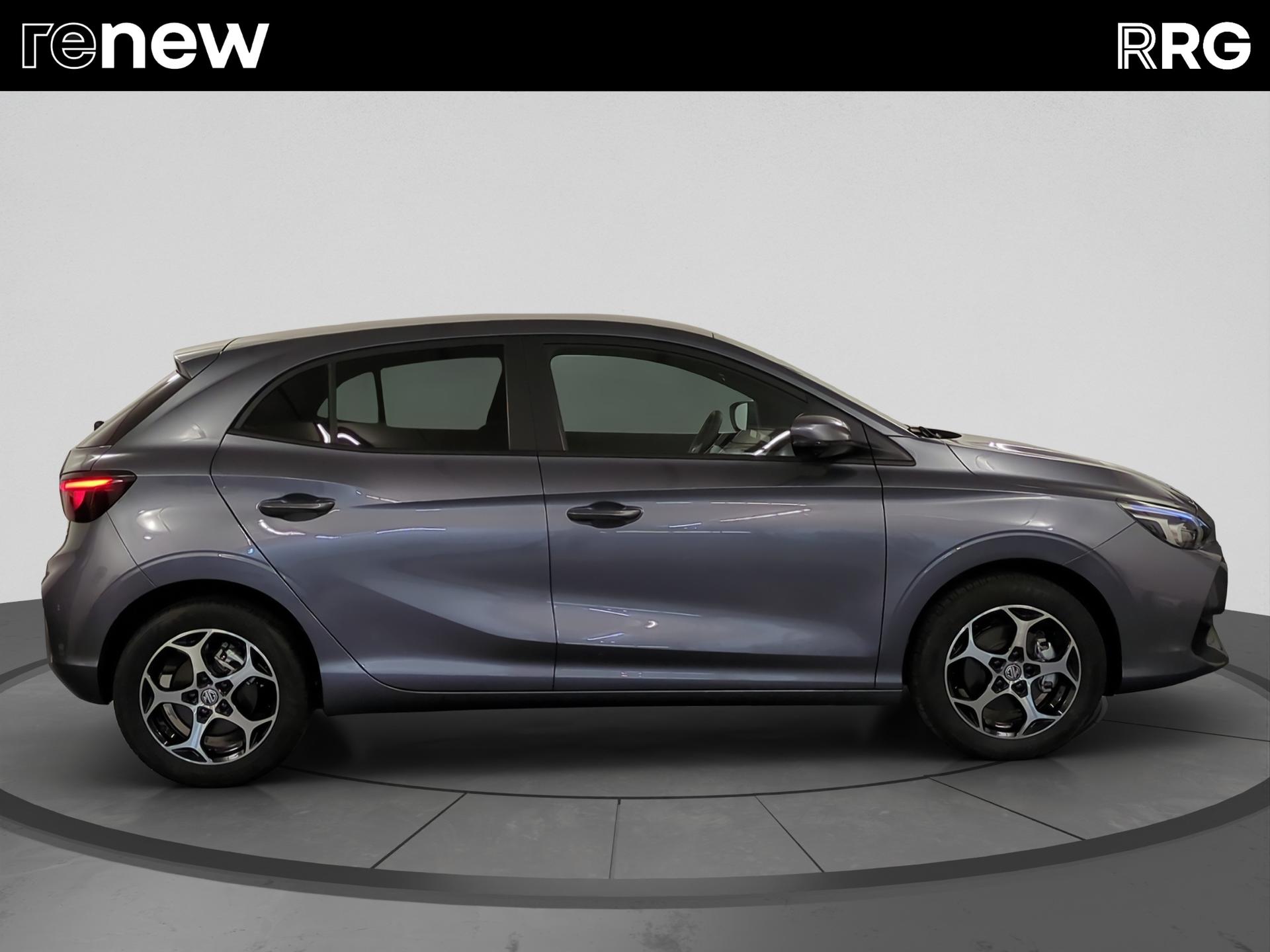 MG 3 1.5 Hybrid Luxury Aut.-image-1
