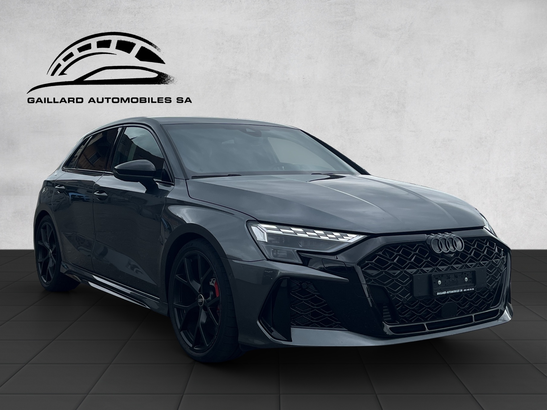 AUDI RS3 Sportback 2.5 TSI quattro S-tronic-image-5
