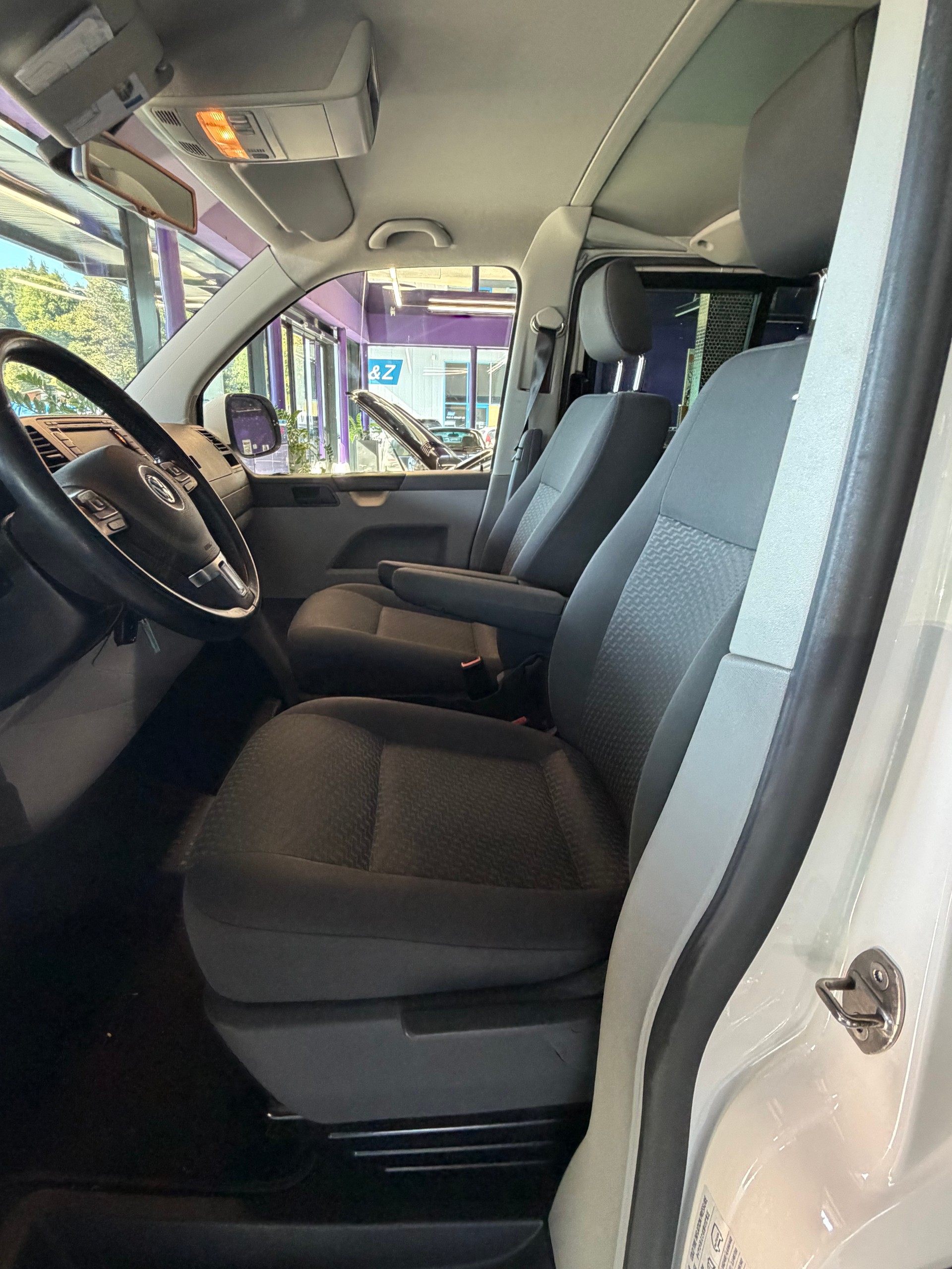 VW T5 2.0 Bi-TDI BMT-image-10