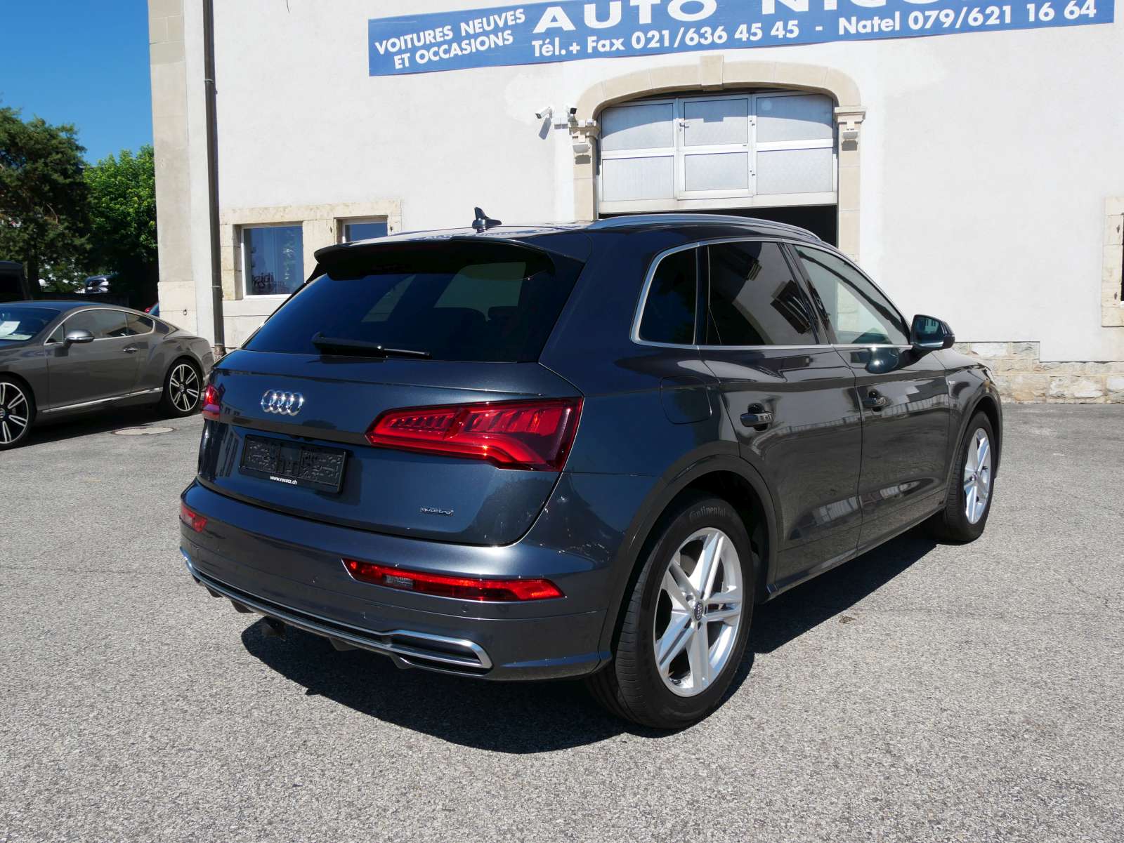 AUDI Q5 2.0 TFSI sport quattro S-tronic-image-4