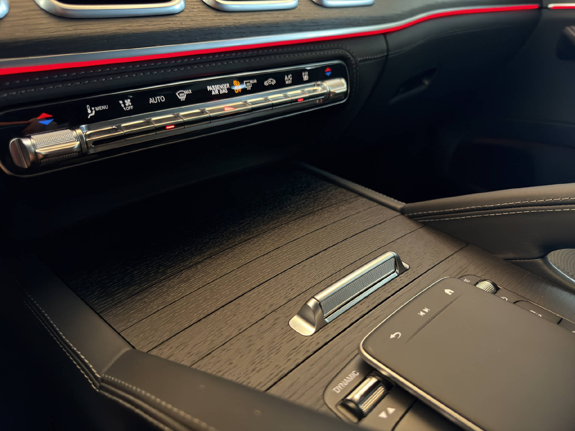 MERCEDES-BENZ GLE 63 S AMG 4matic+-image-14