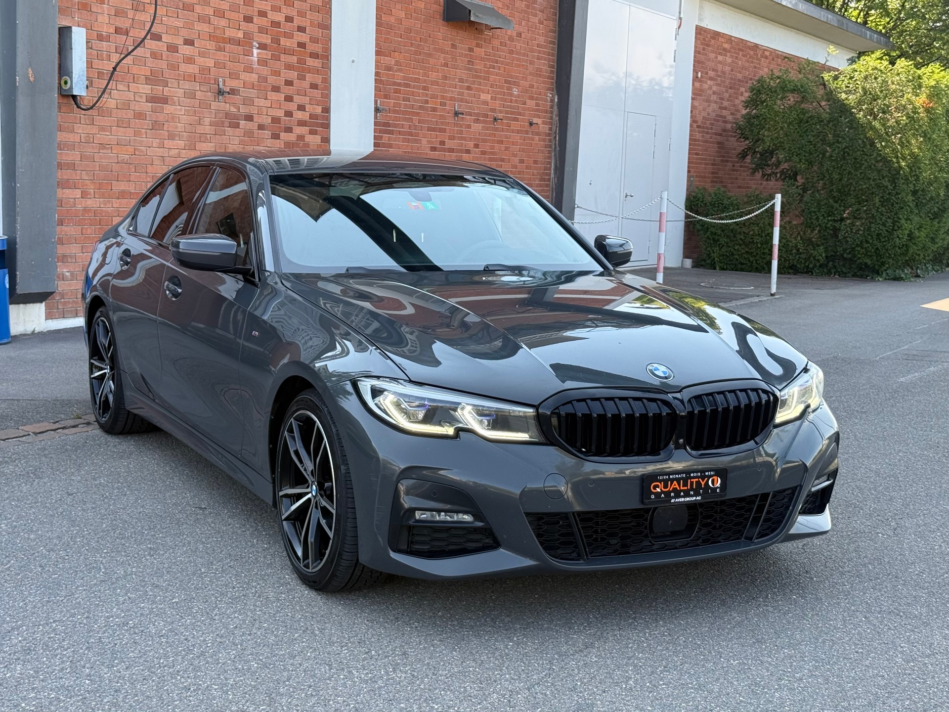 BMW 320d xDrive M Sport Steptronic-image-1