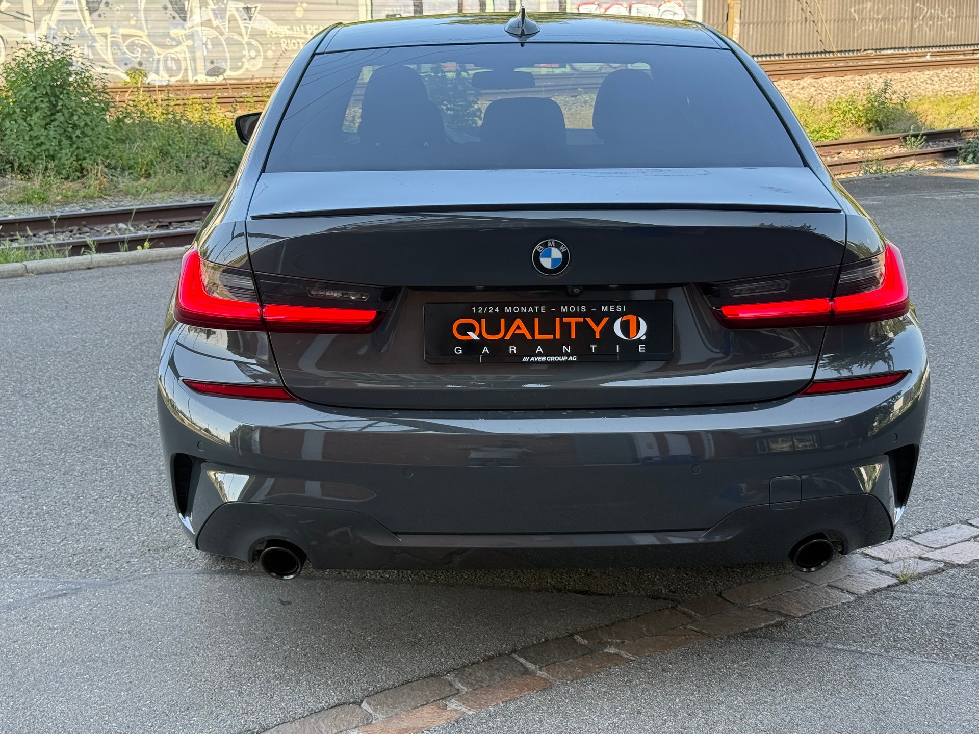 BMW 320d xDrive M Sport Steptronic-image-4