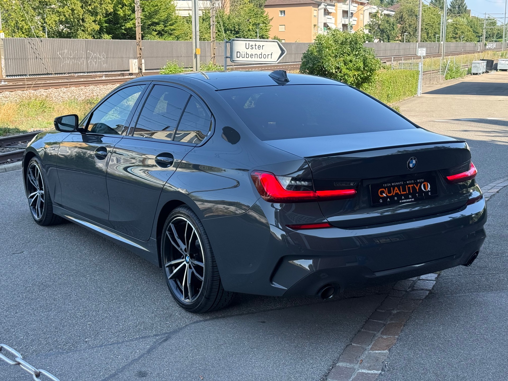 BMW 320d xDrive M Sport Steptronic-image-3
