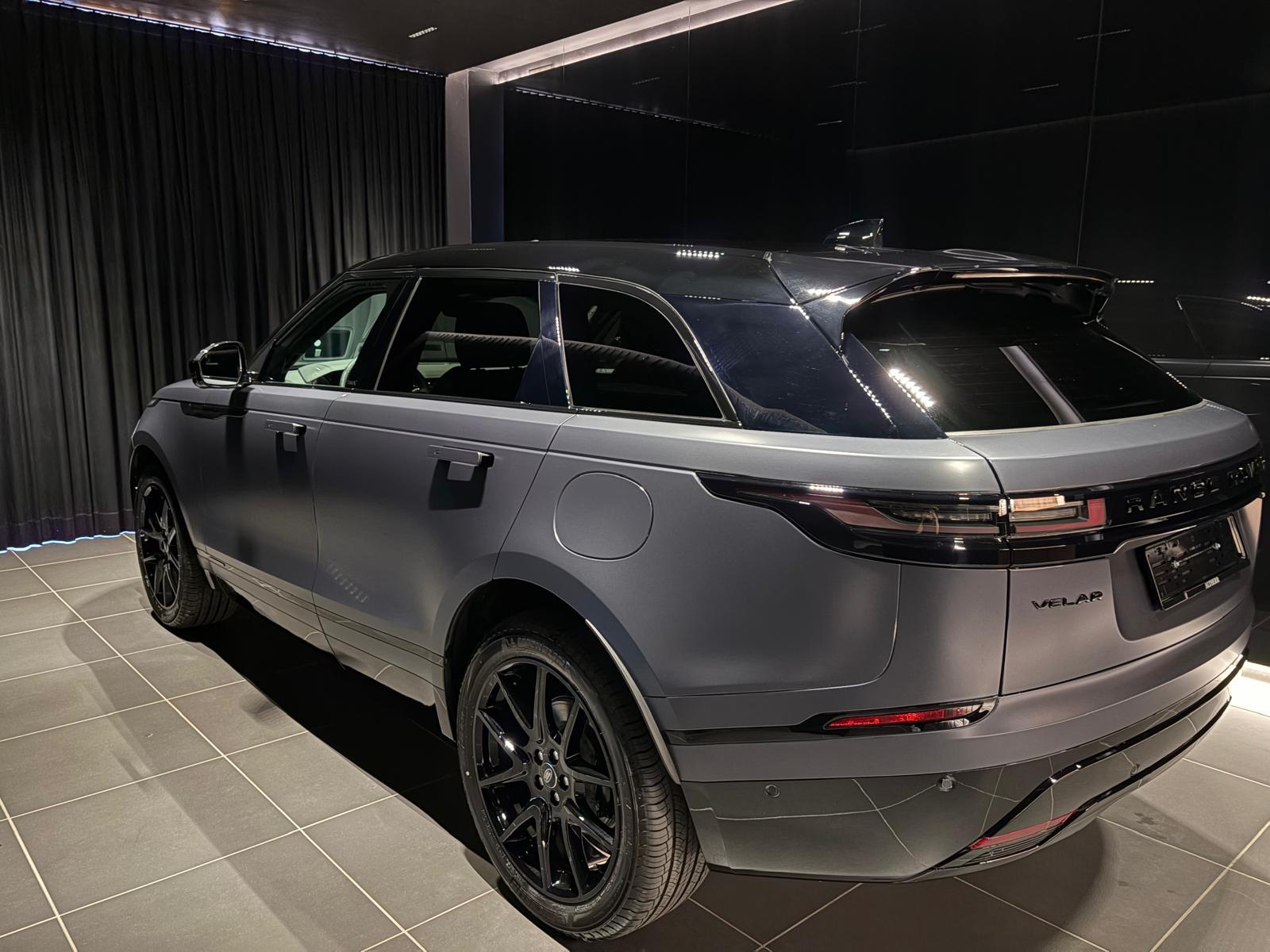 LAND ROVER Range Rover Velar 2.0 P400e Belgravia Edition Satin-showroom-element-2