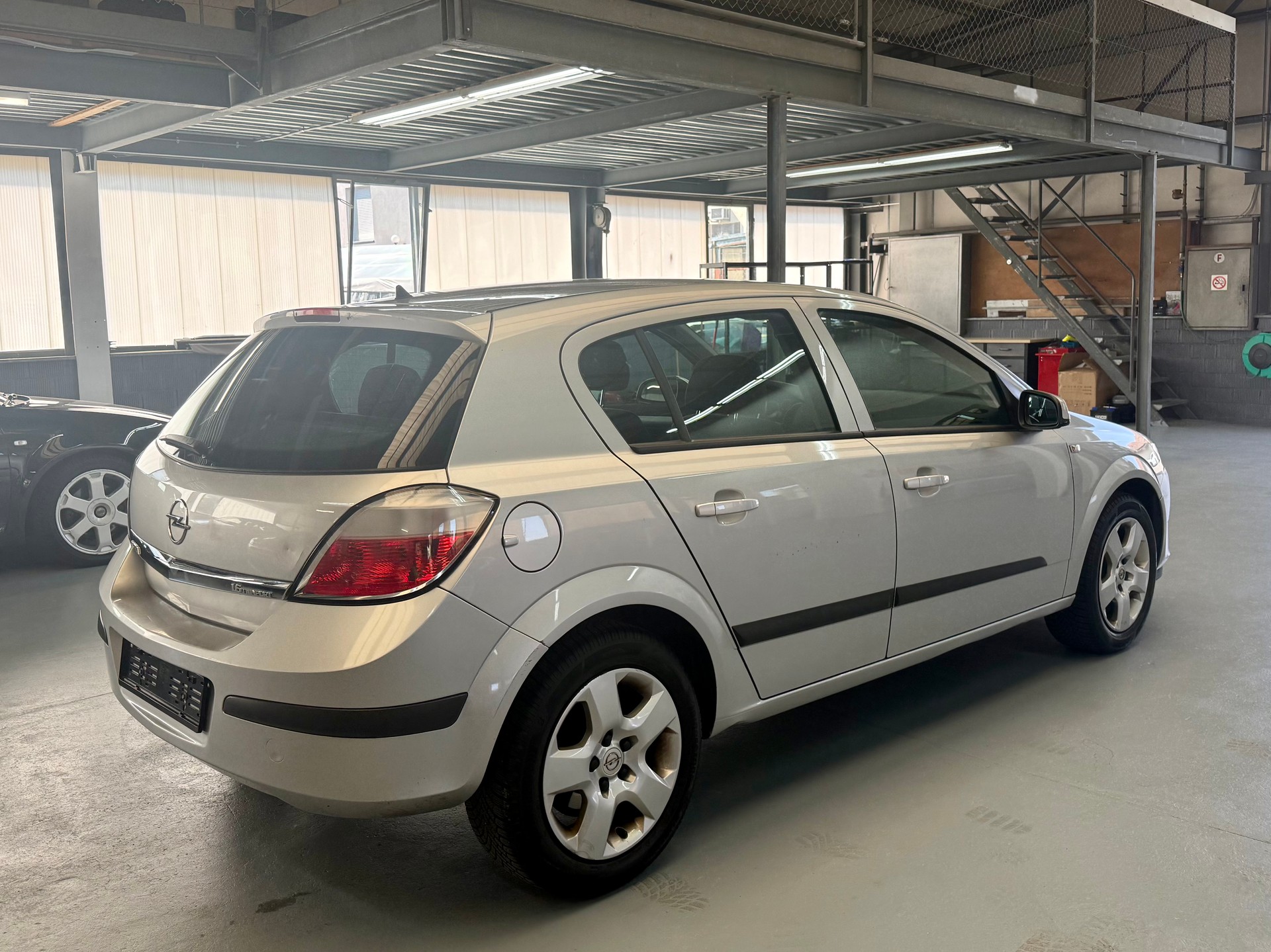 OPEL Astra 1.6i 16V *MFK 2026*-image-3
