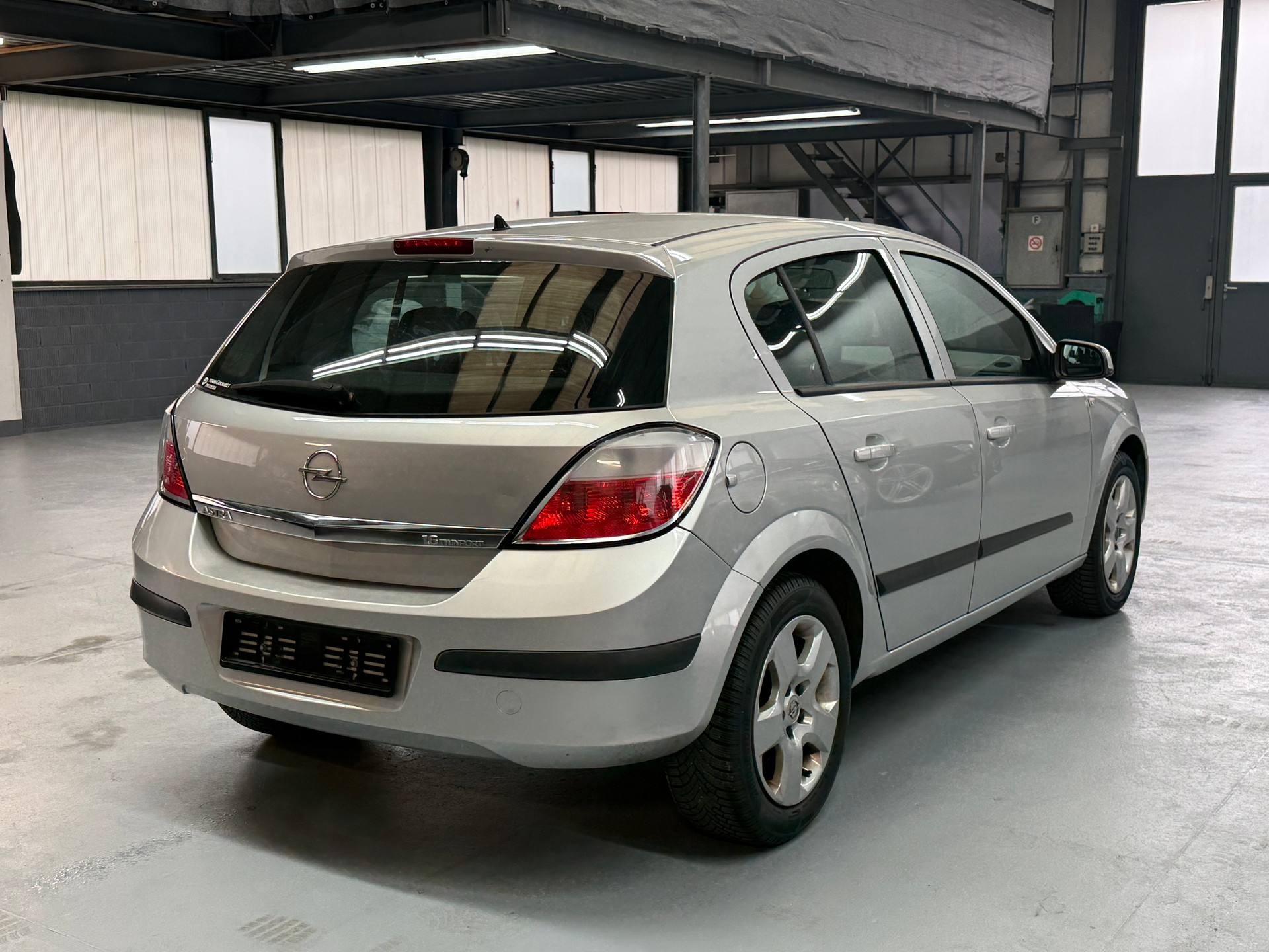 OPEL Astra 1.6i 16V *MFK 2026*-image-3