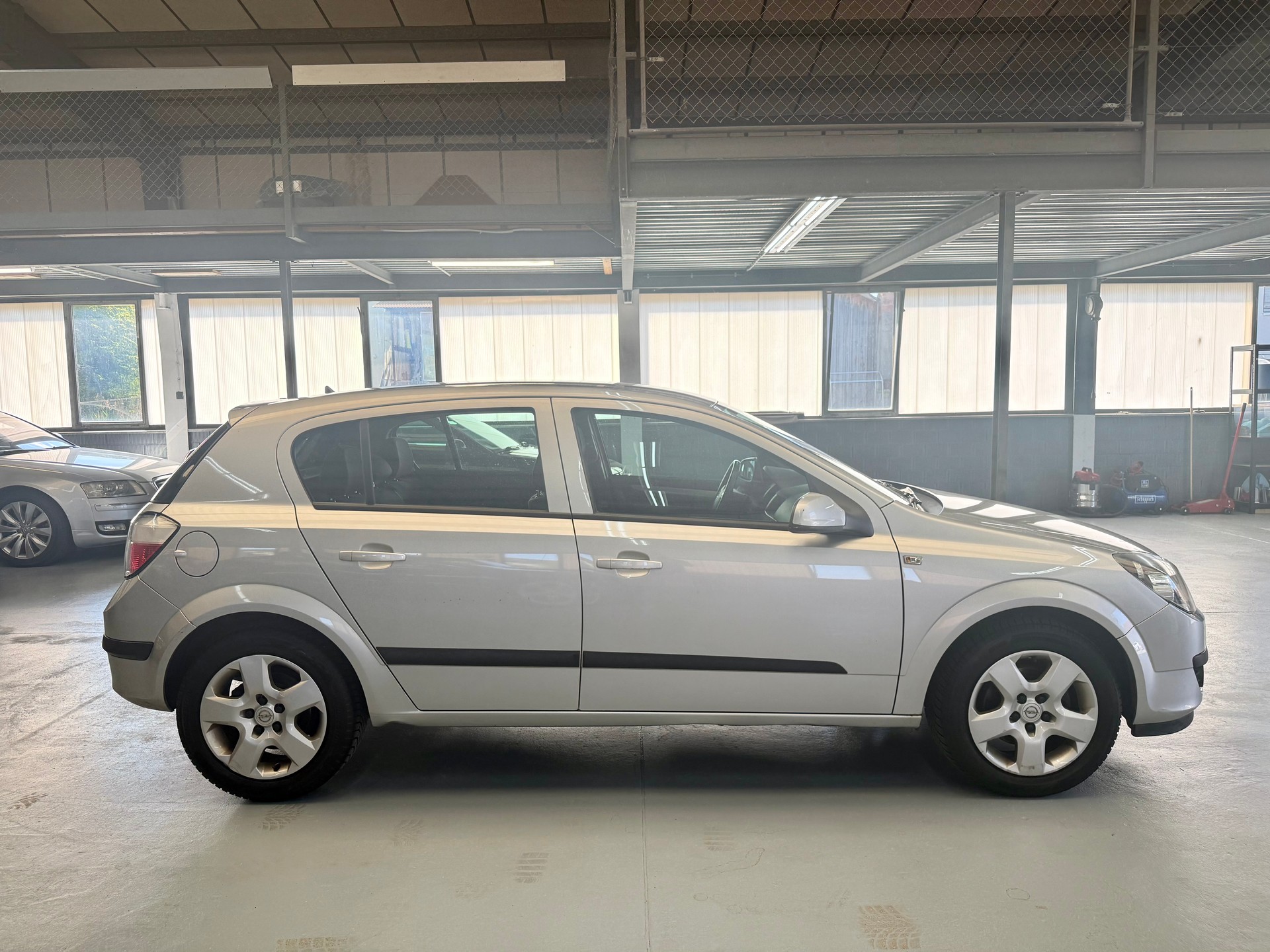 OPEL Astra 1.6i 16V *MFK 2026*-image-2