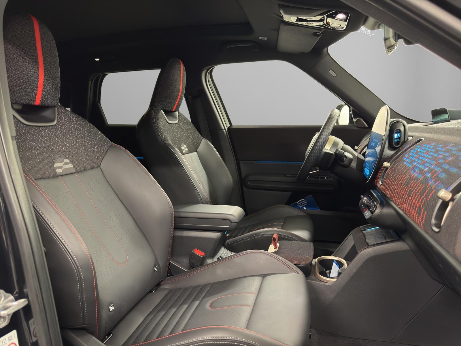 MINI Countryman U25 SE ALL4-image-14