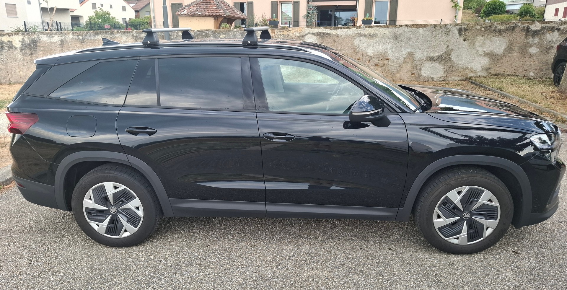 SKODA 2.0 TDI Dynamic-image-1