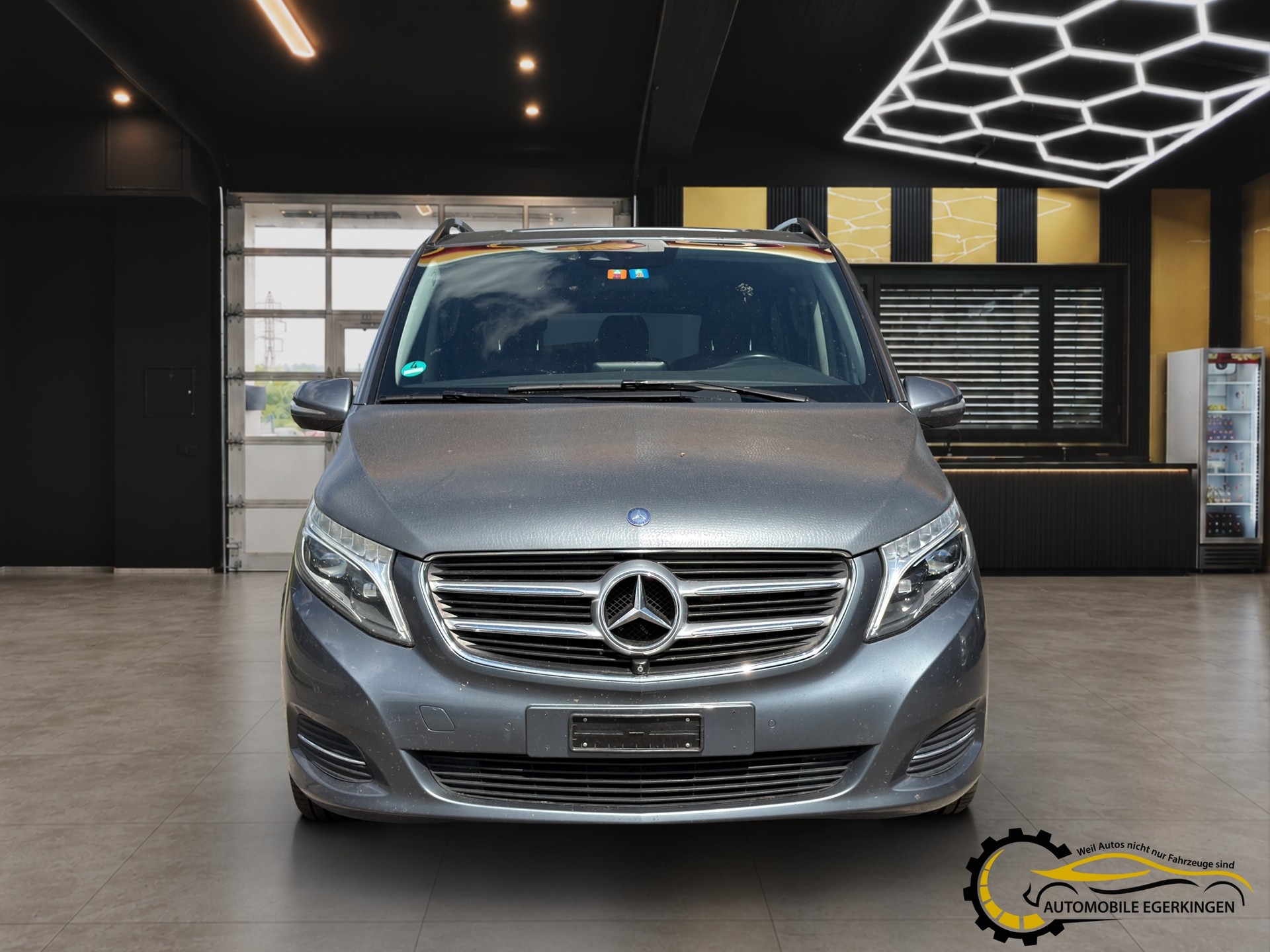 MERCEDES-BENZ V 250 d Avantgarde lang 7G-Tronic-image-1