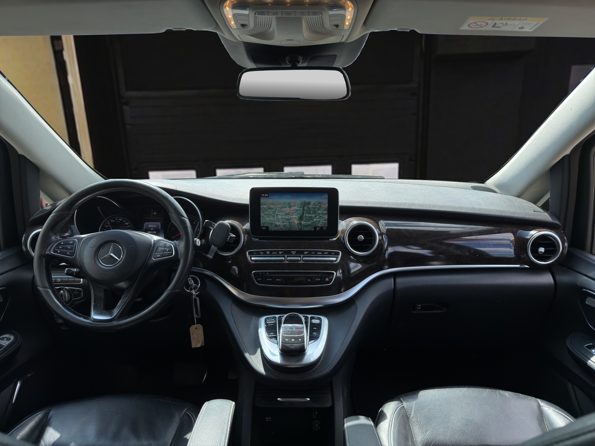 MERCEDES-BENZ V 250 d Avantgarde lang 7G-Tronic-image-10