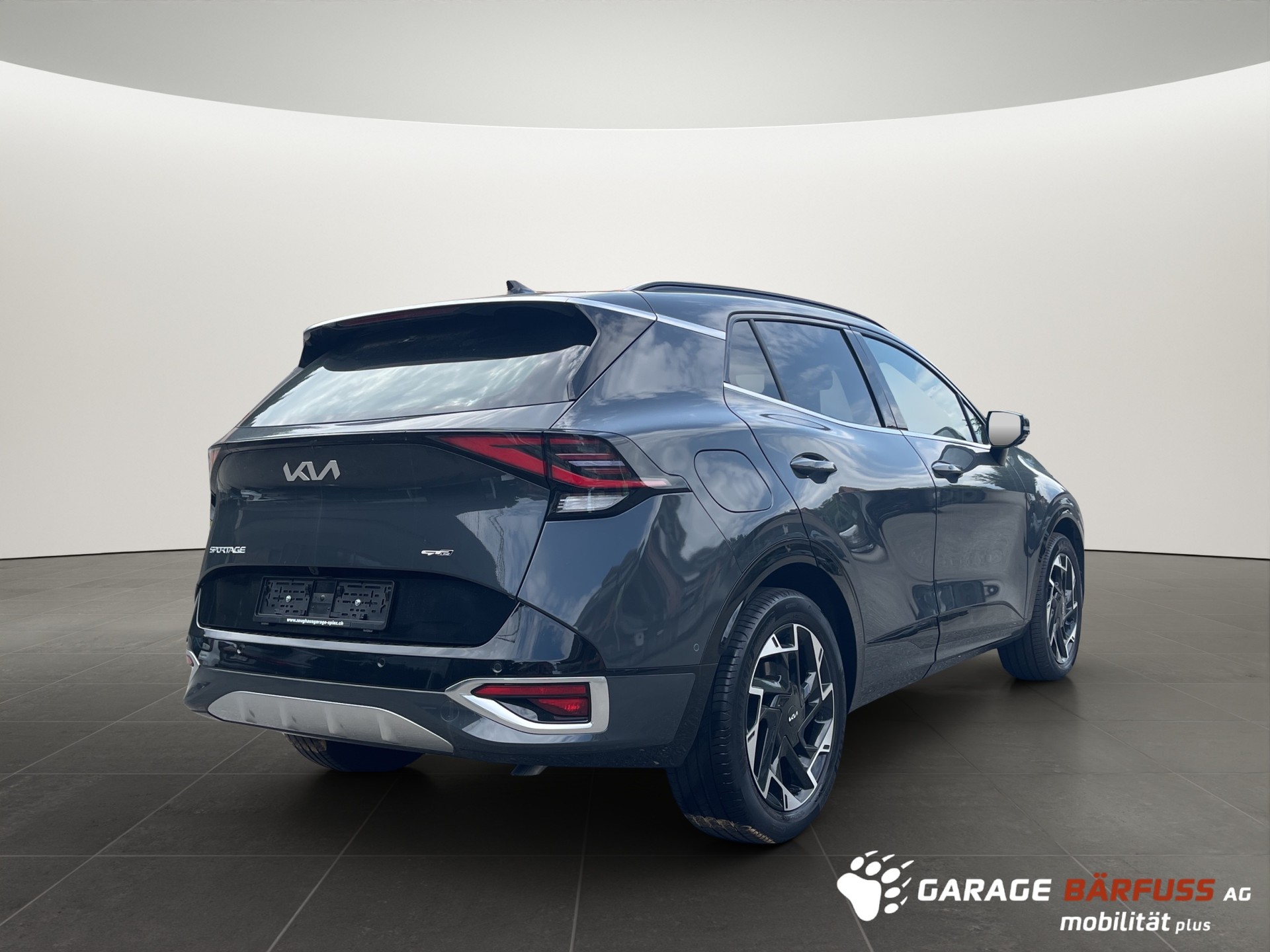 KIA Sportage 1.6 T-GDi PHEV GT-Line-image-3