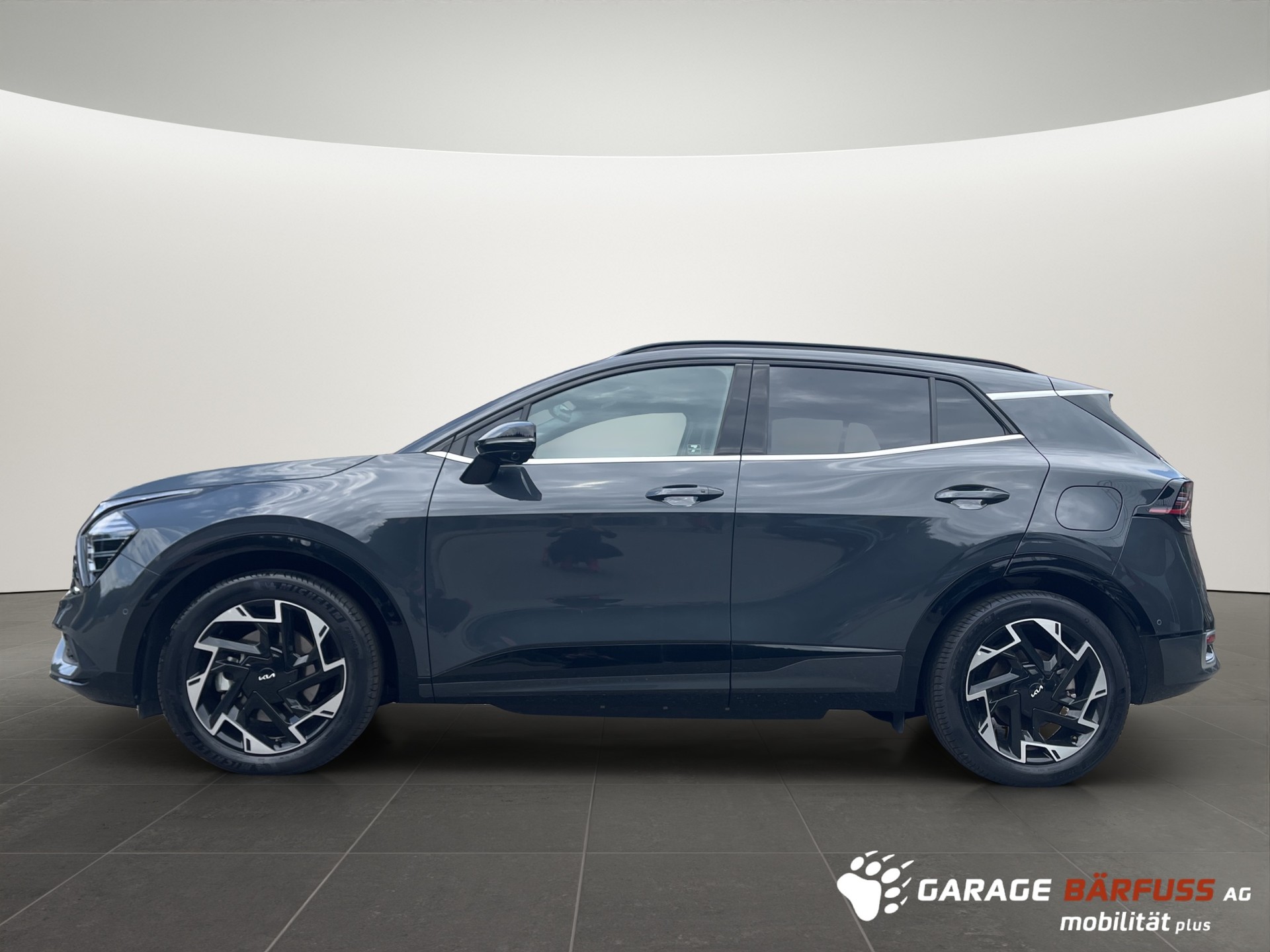 KIA Sportage 1.6 T-GDi PHEV GT-Line-image-1