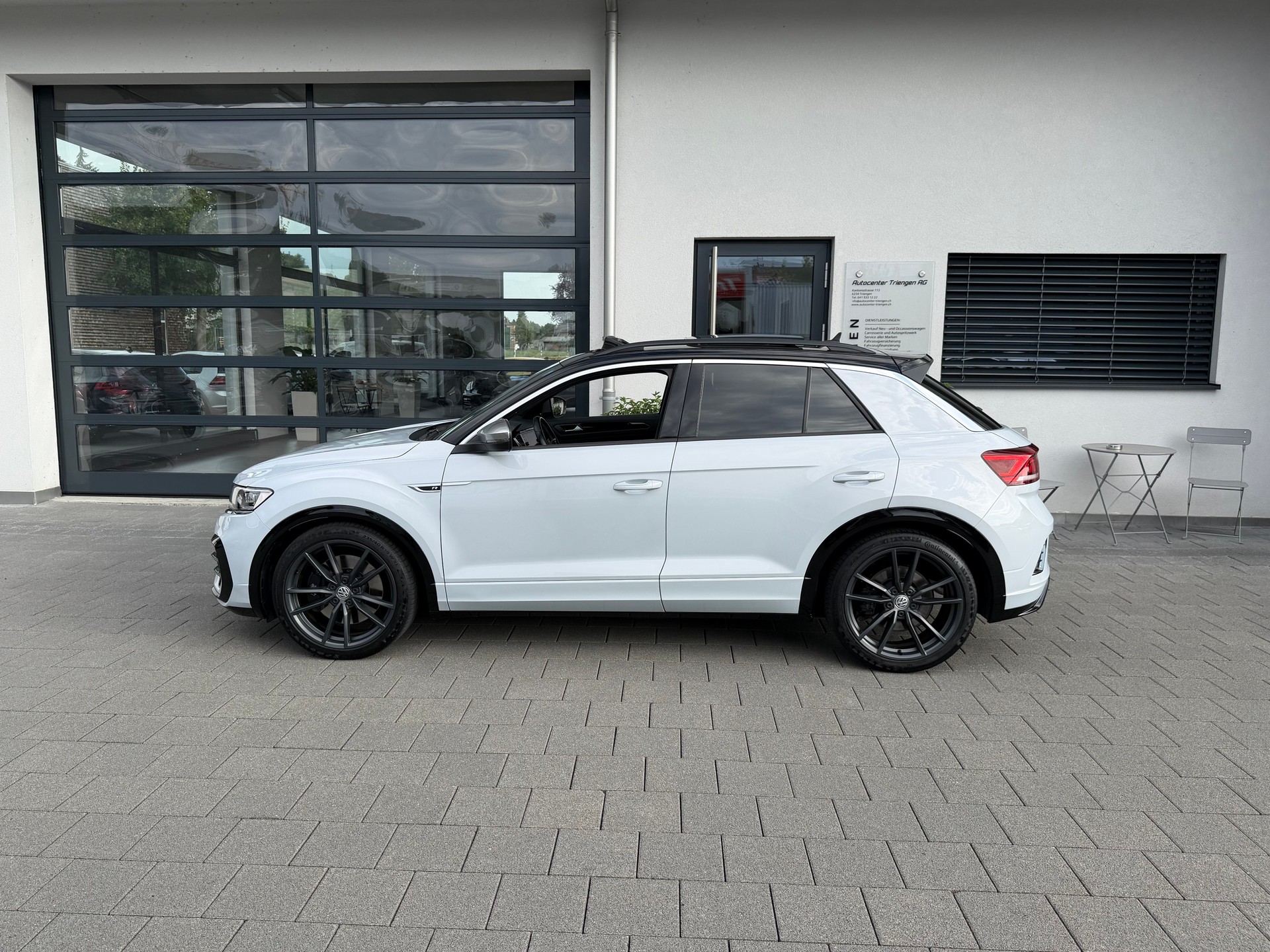 VW T-Roc 2.0 TSI R DSG 4Motion-image-7