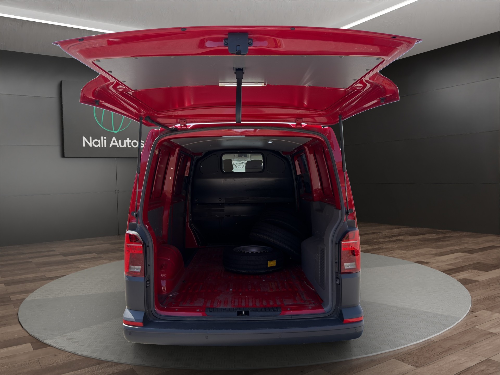VW T6.1 2.0 TDI 4Motion DSG-image-12