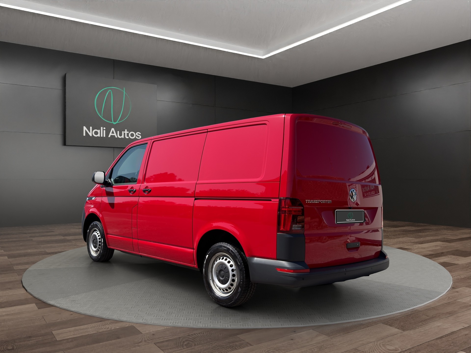 VW T6.1 2.0 TDI 4Motion DSG-image-5