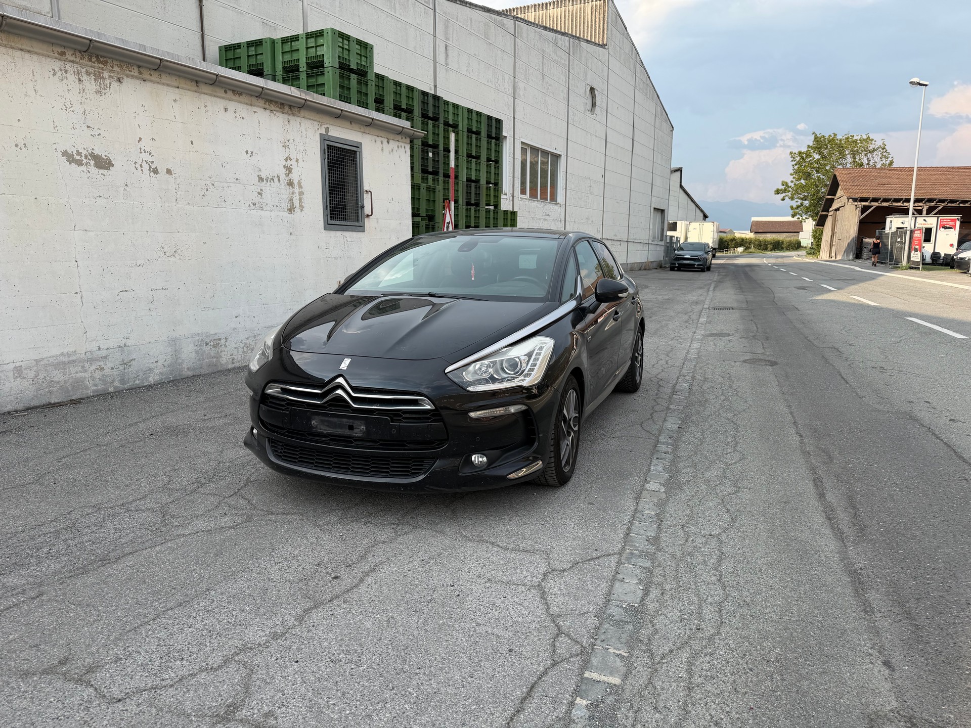 DS AUTOMOBILES DS5 HYbrid4 200 Paris Rendez-vous EGS6-image-1