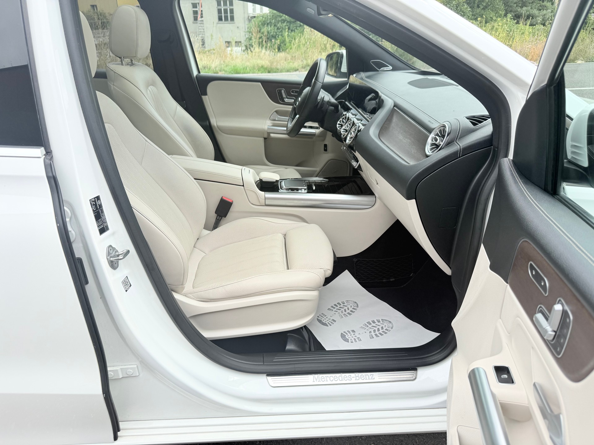 MERCEDES-BENZ B 250 4Matic Progressive-image-15
