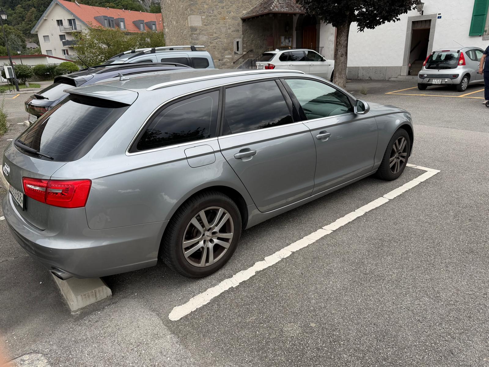 AUDI A6-image-1