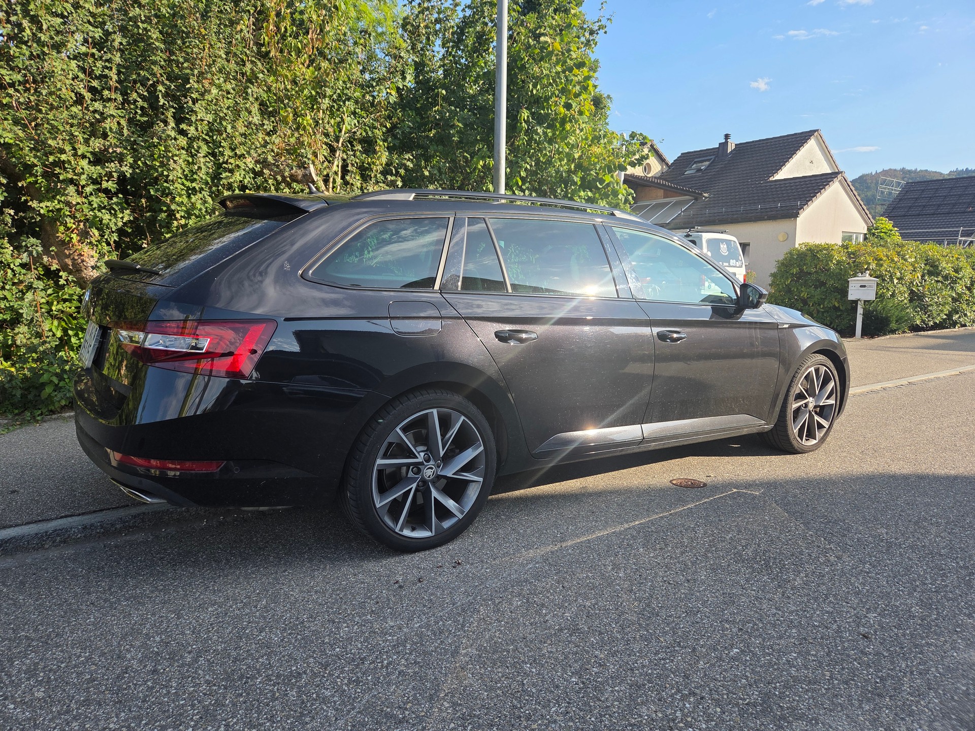 SKODA 2.0 TSI SportLine+ 4x4 DSG-image-1