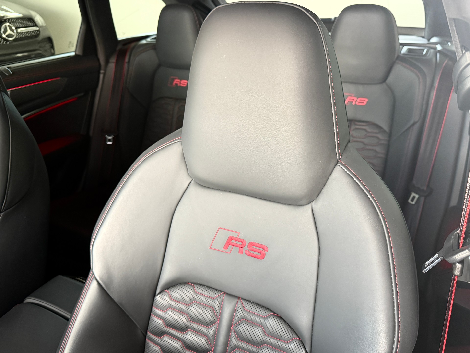 AUDI RS6 Avant 4.0 TFSI V8 quattro ***Audi Werksgarantie 2028***Frisch ab Audi Service***Exklusive Ausstattung***-image-16
