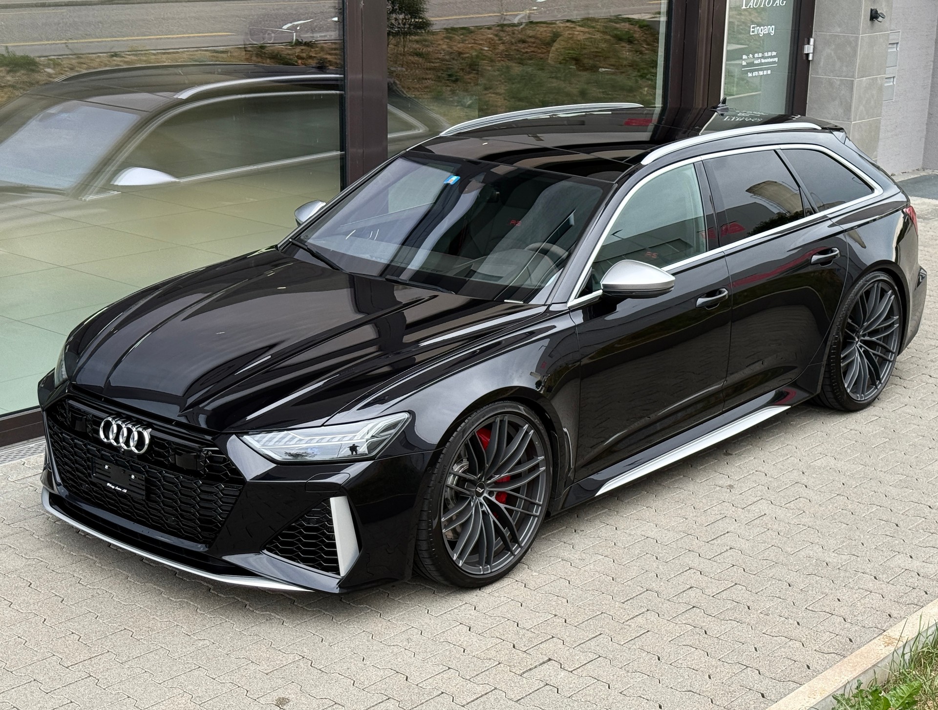 AUDI RS6 Avant 4.0 TFSI V8 quattro ***Audi Werksgarantie 2028***Frisch ab Audi Service***Exklusive Ausstattung***-image-3