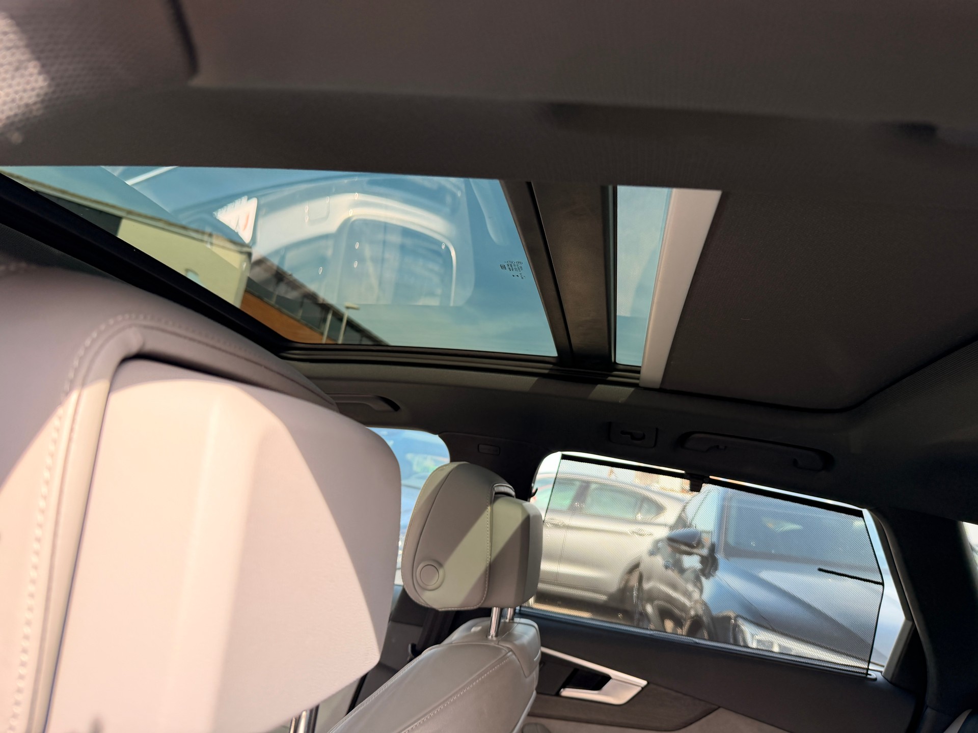AUDI A4 allroad 45 TFSI quattro S-tronic-image-8
